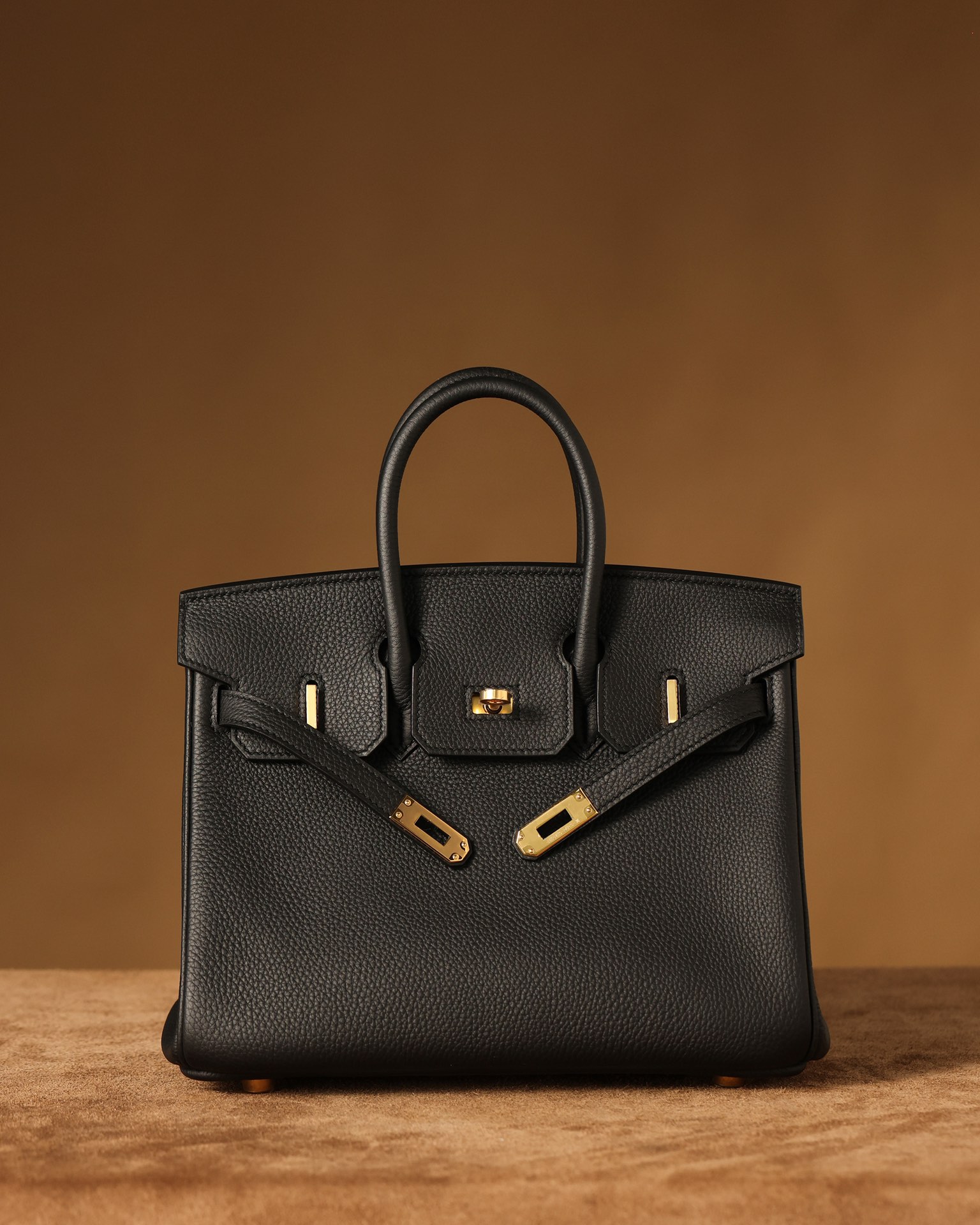 H**me5 Birkin 25cm black gold buckle Size: 20 X 25 X 13CM