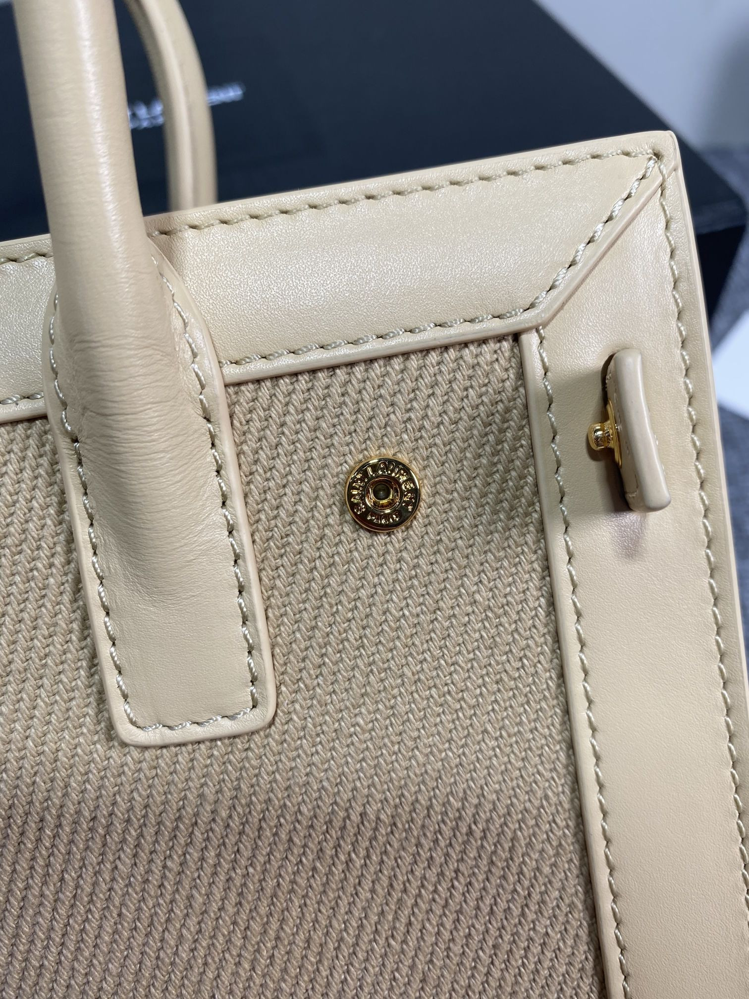 Y51 Sac De Jour Bag