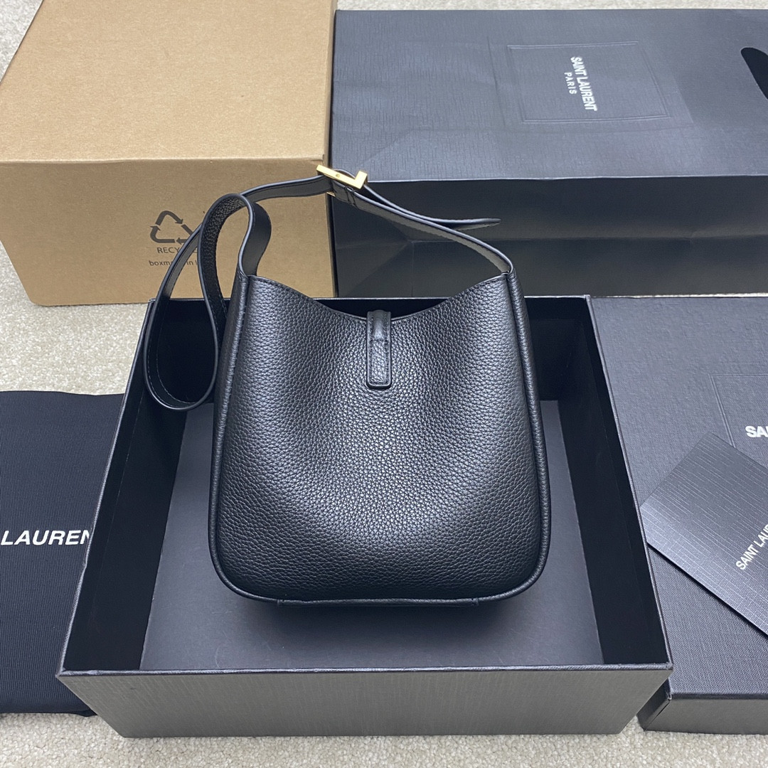 Y51 Mini Hobo Bag