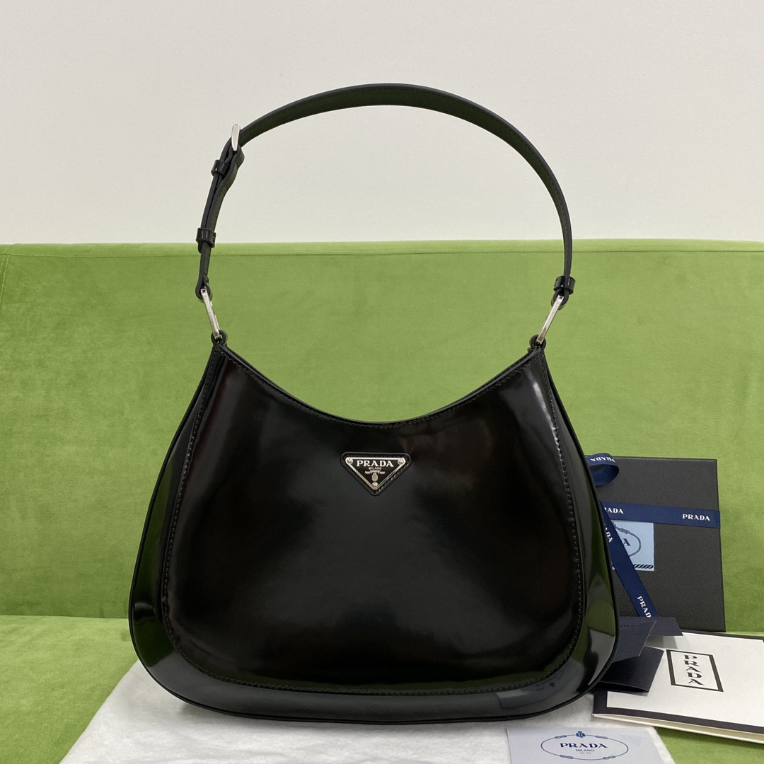 Pra*a Cleo Bag