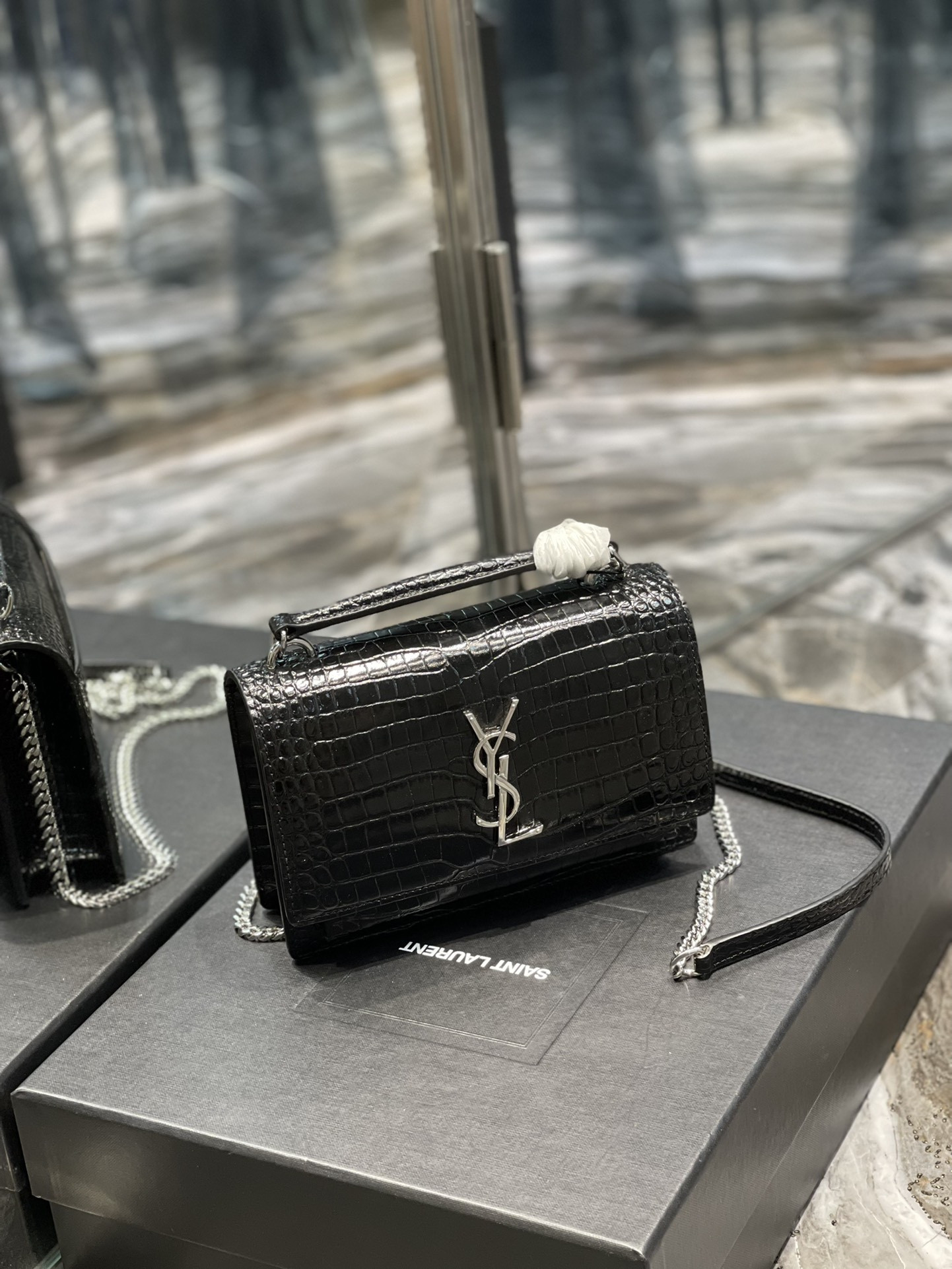 Y51 Sunset Bag