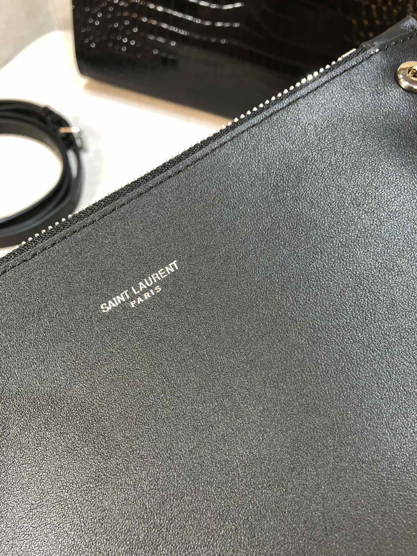 Y51 Sac De Jour Bag