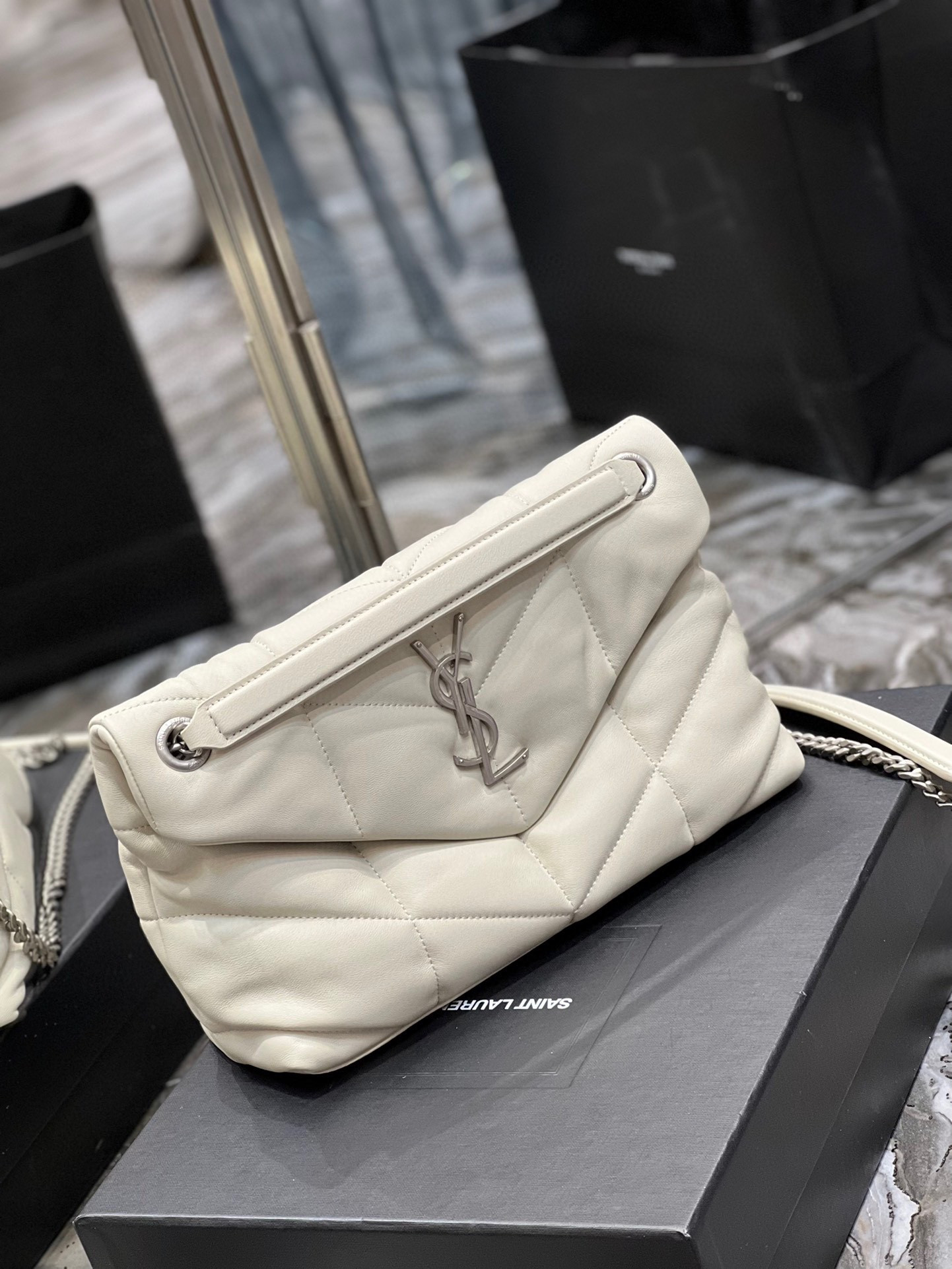 Y51 Loulou Bag