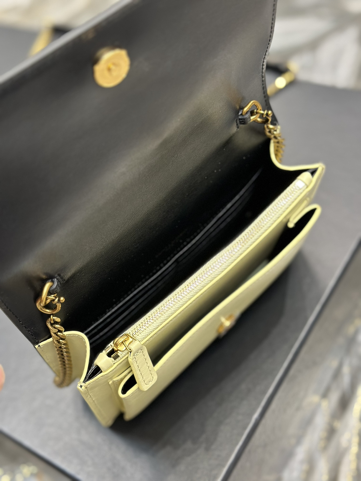 Y51 Sunset Bag