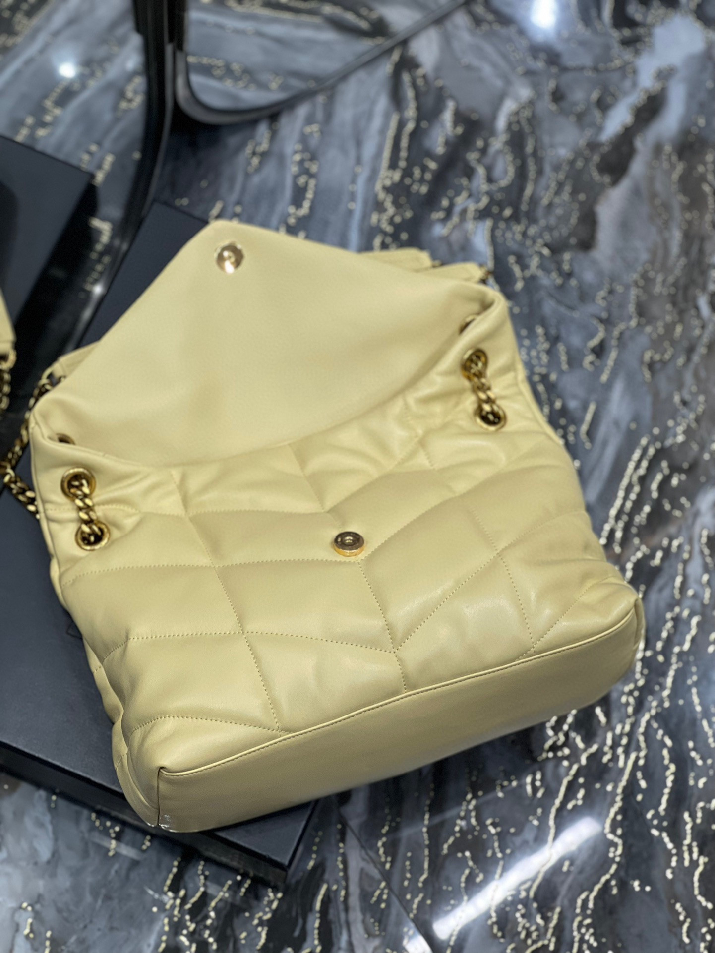 Y51 Loulou Bag
