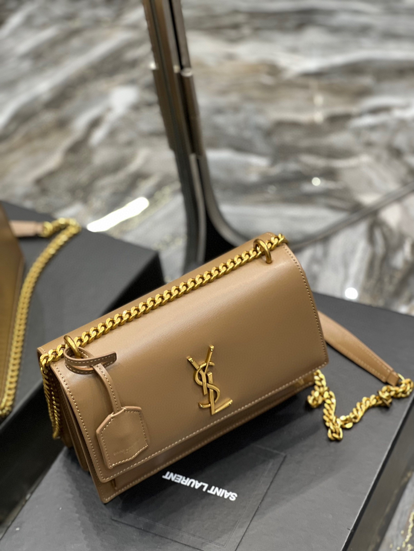 Y51 Sunset Bag