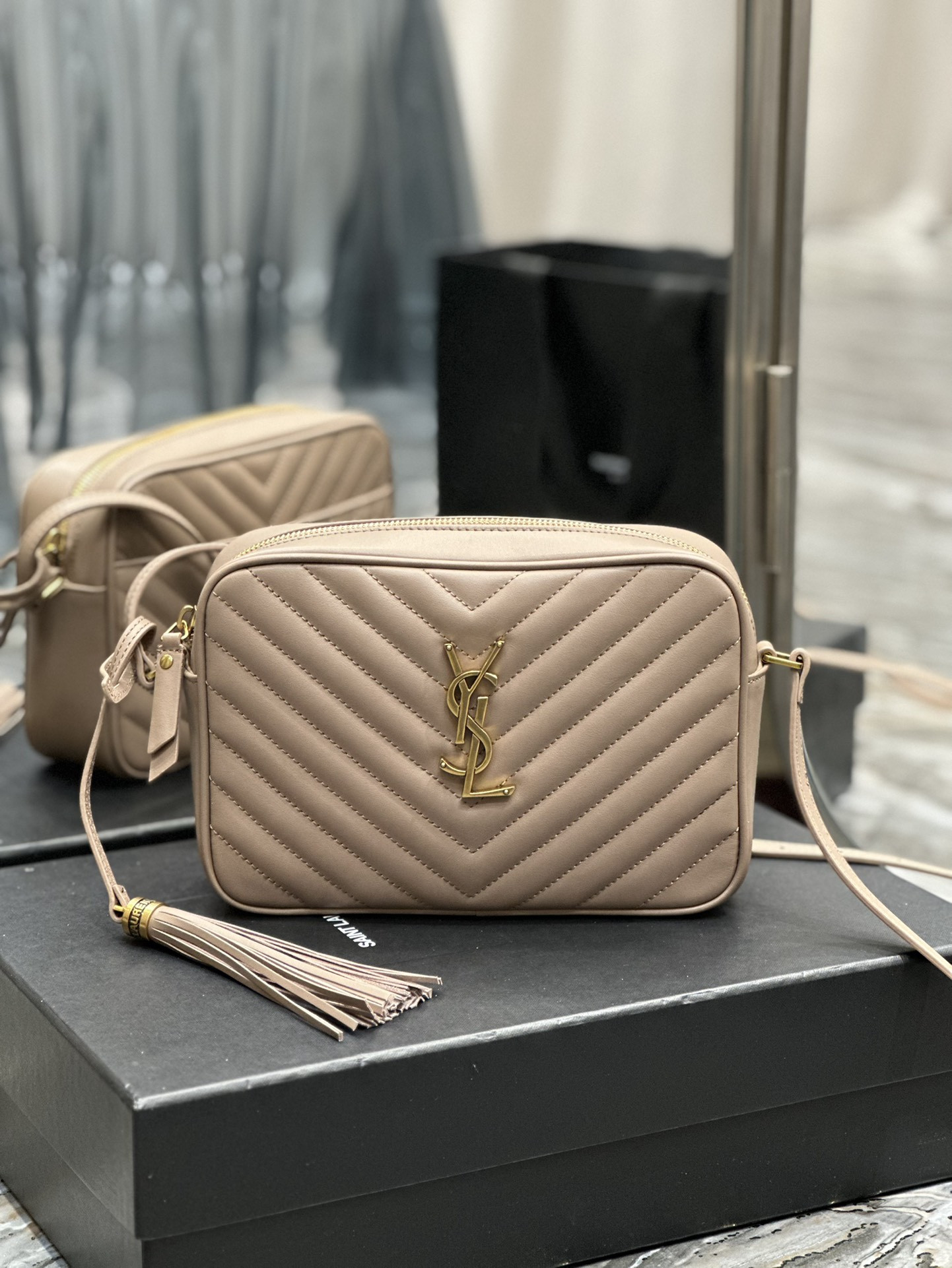 Y51 Lou Camera Bag