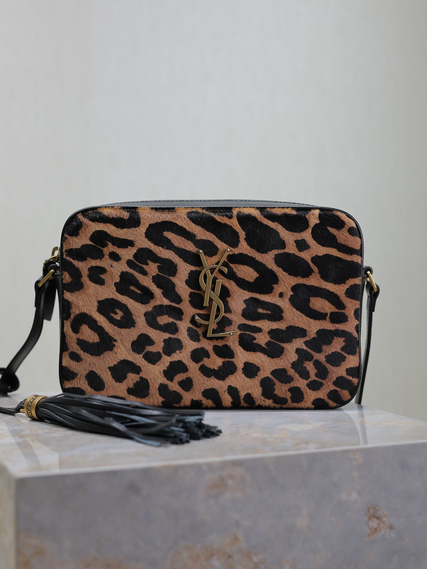 Y51 Lou Camera Bag