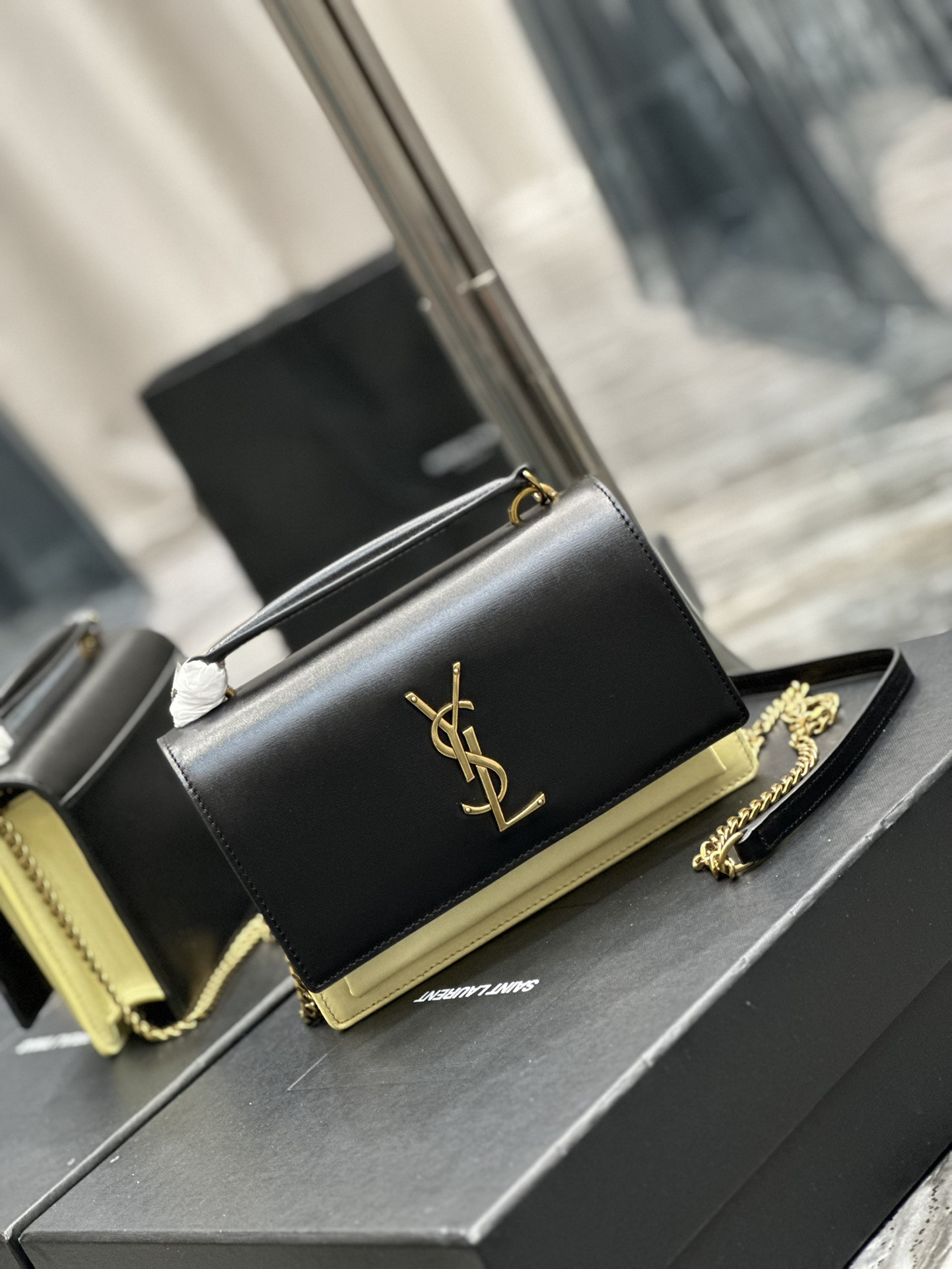 Y51 Sunset Bag