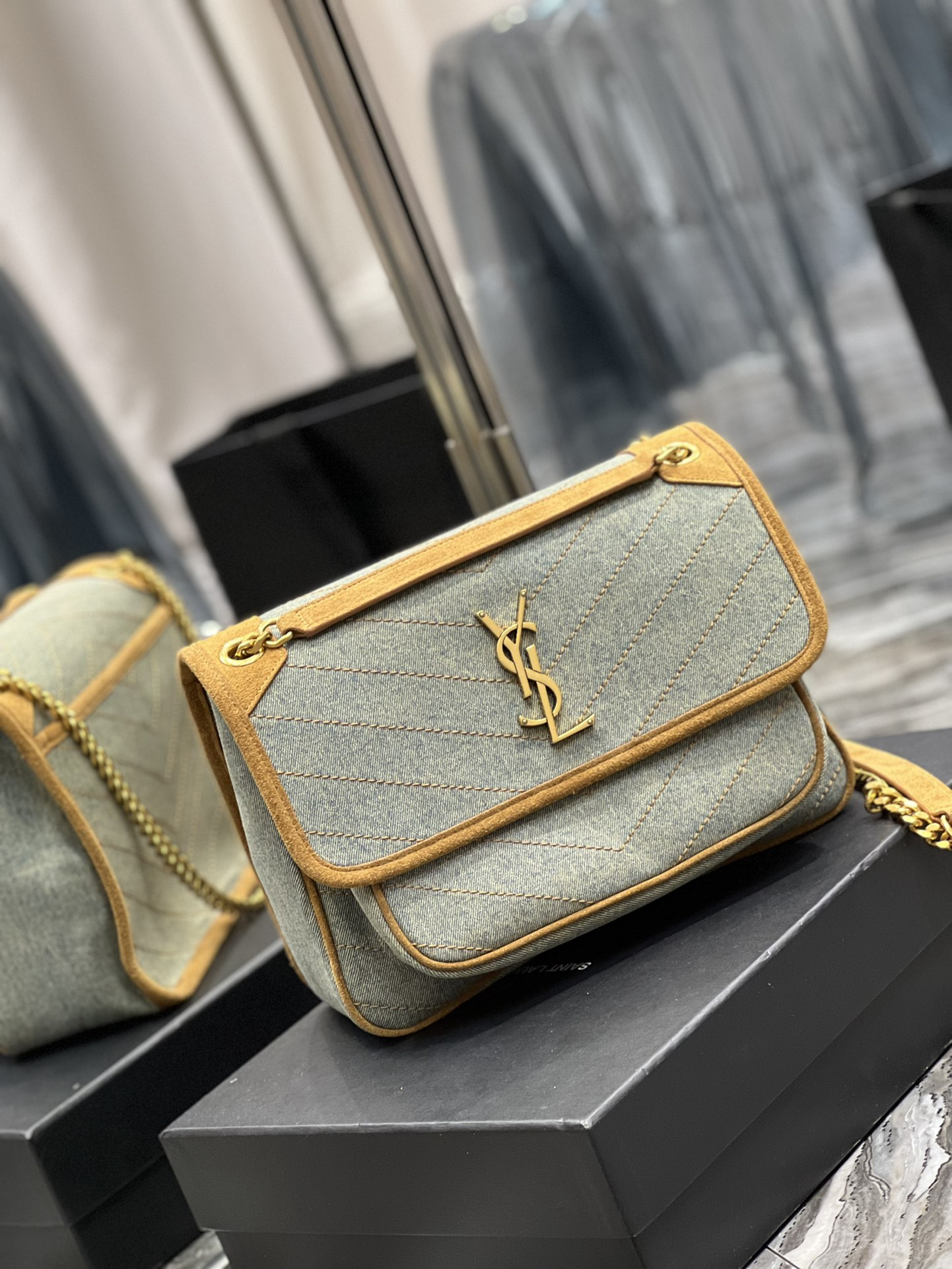 Y51 Niki Medium Bag