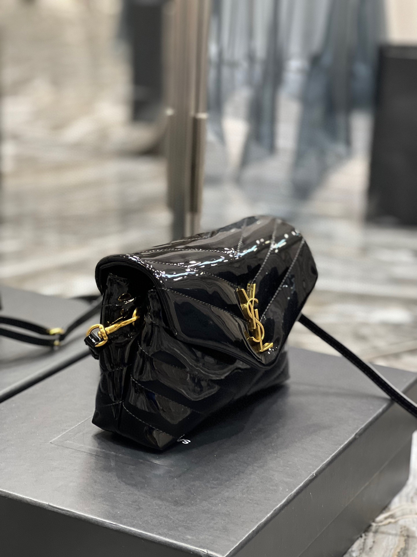 Y51 Loulou Bag
