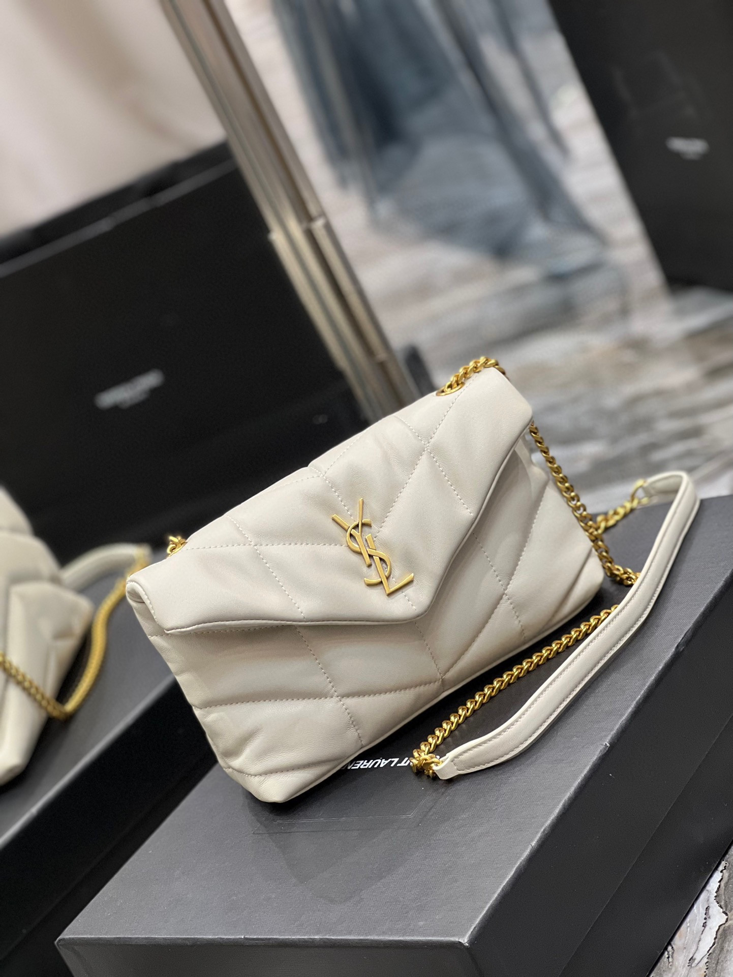 Y51 Loulou Bag
