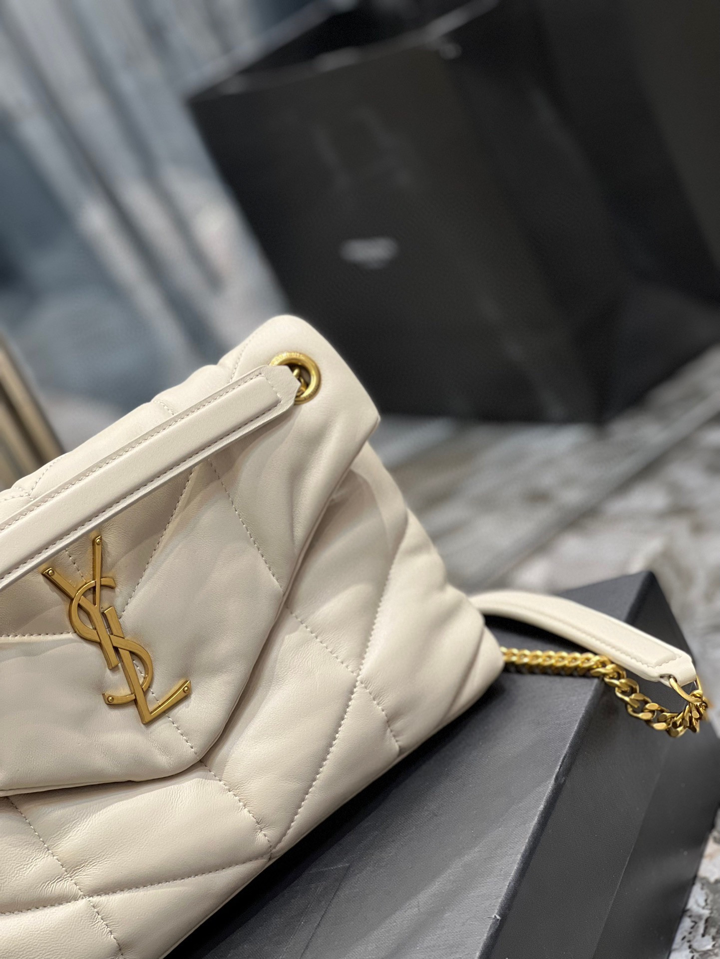 Y51 Loulou Bag