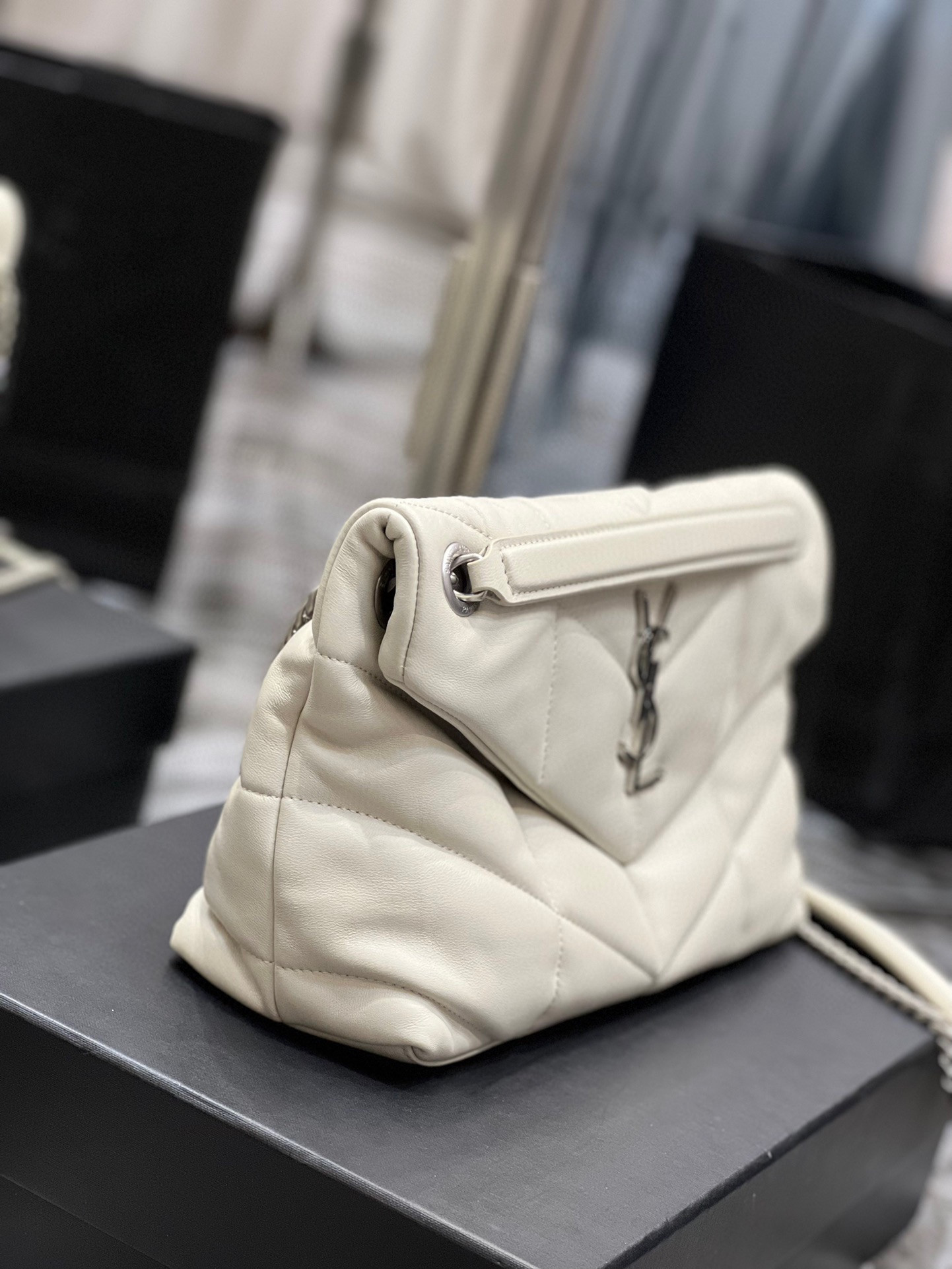 Y51 Loulou Bag