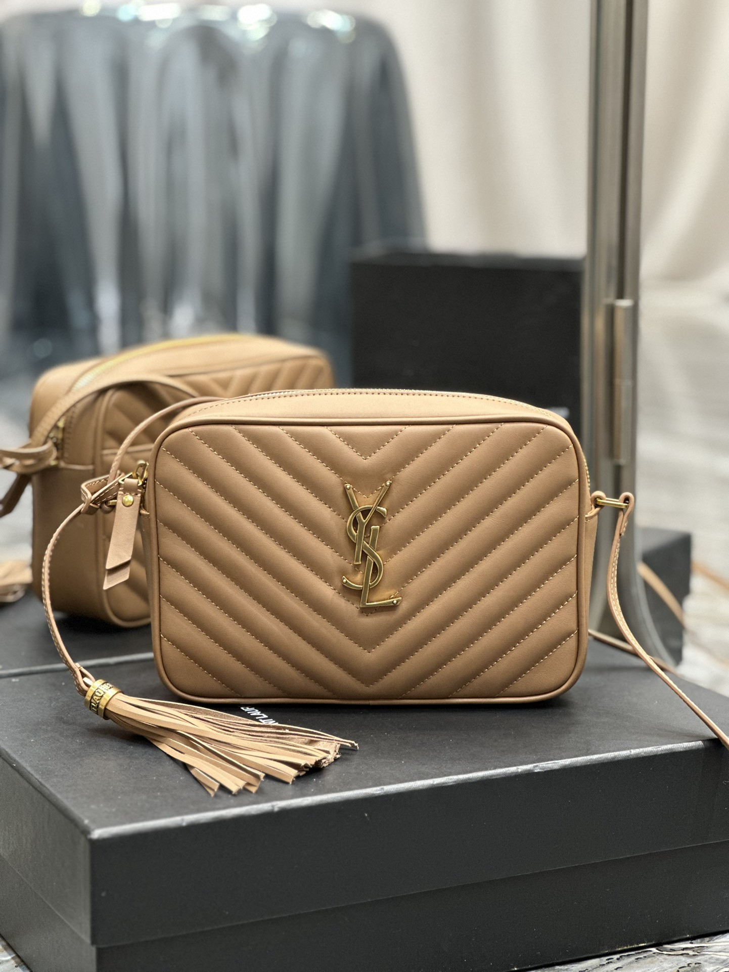 Y51 Lou Camera Bag