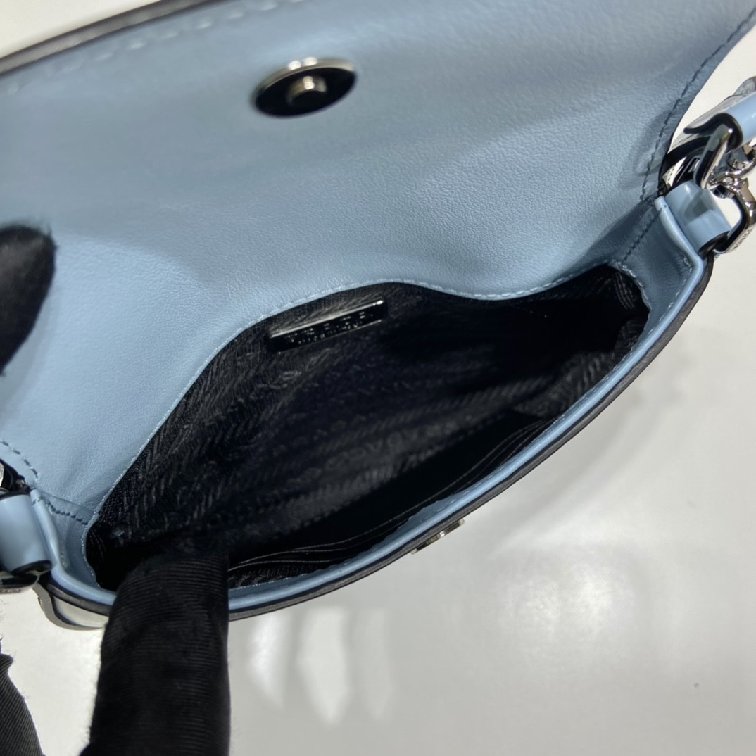 Pra*a Cleo Mini Bag