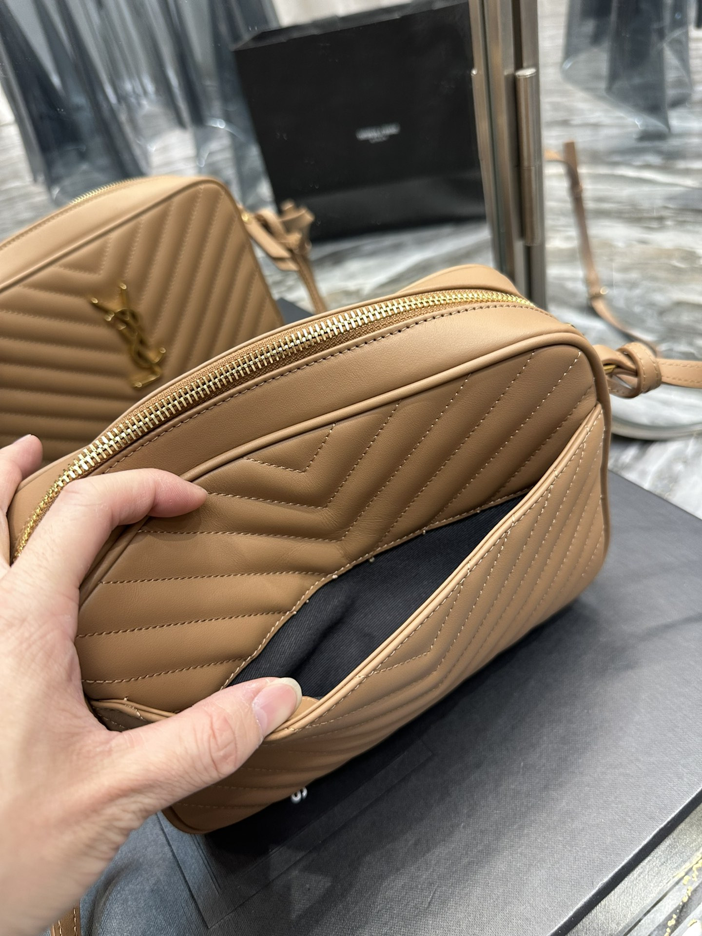 Y51 Lou Camera Bag