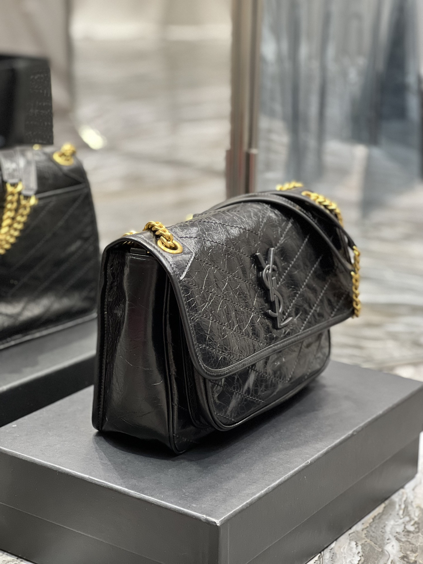 Y51 Niki Medium Bag