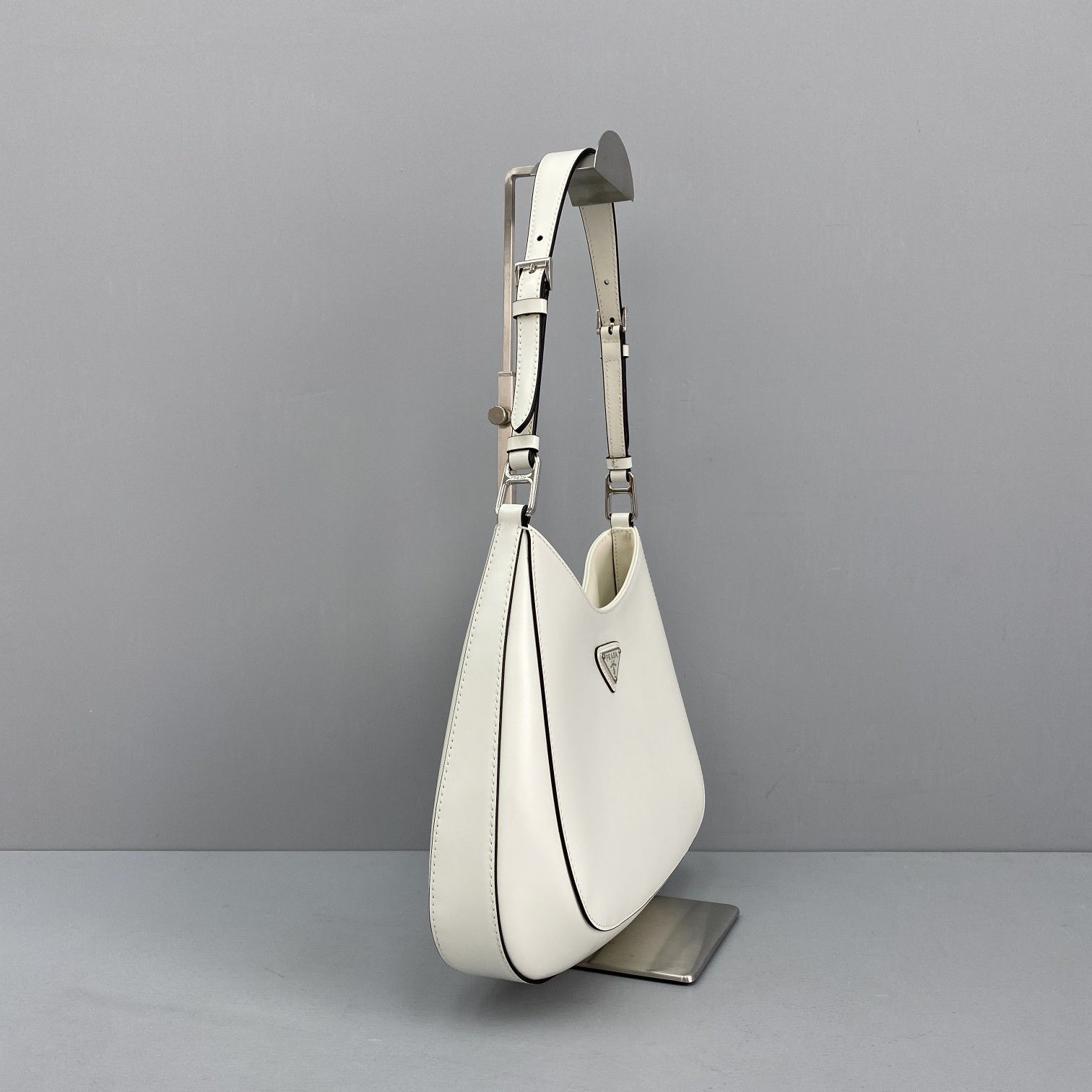 Pra*a Cleo Bag