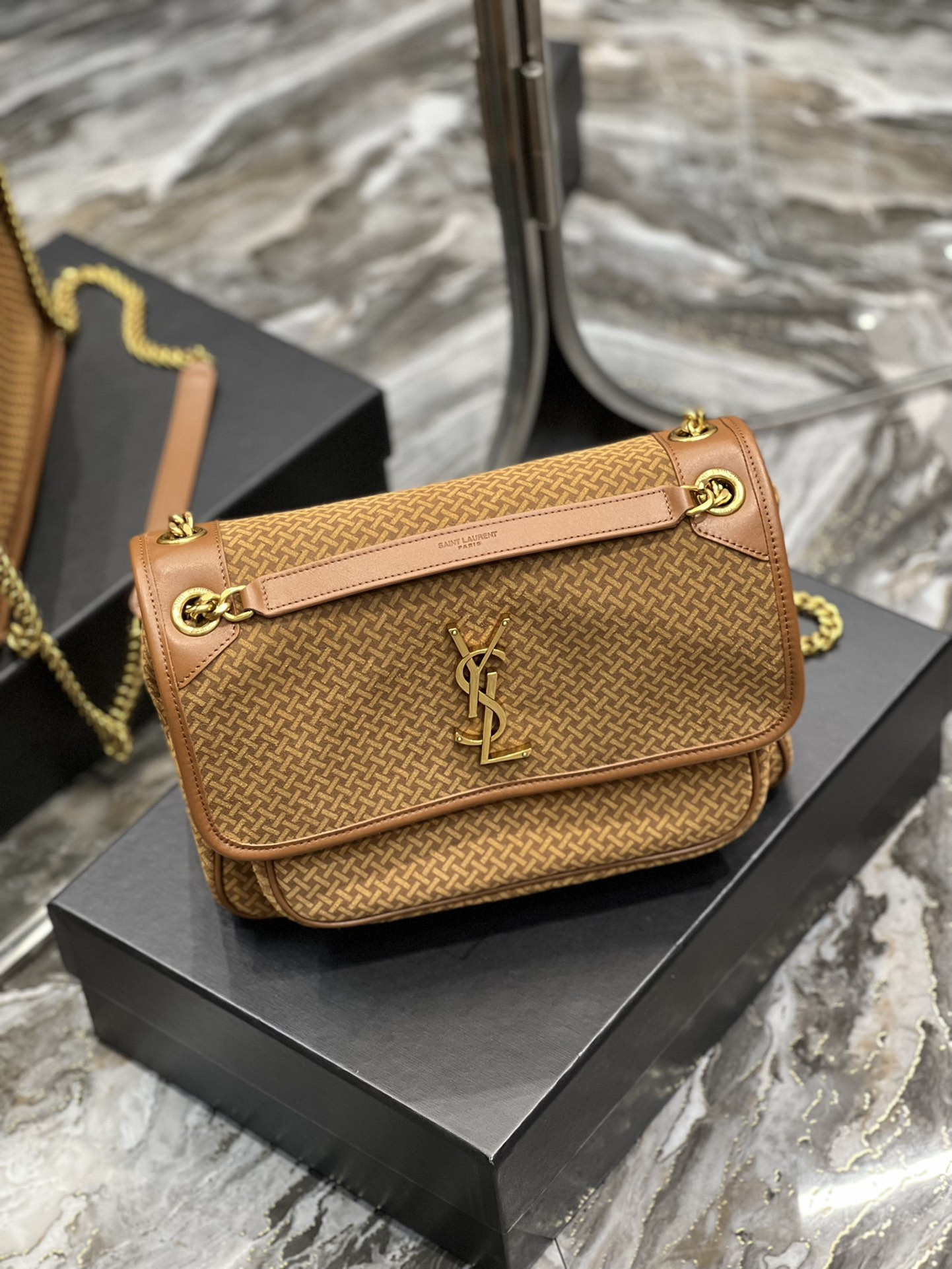 Y51 Niki Medium Bag