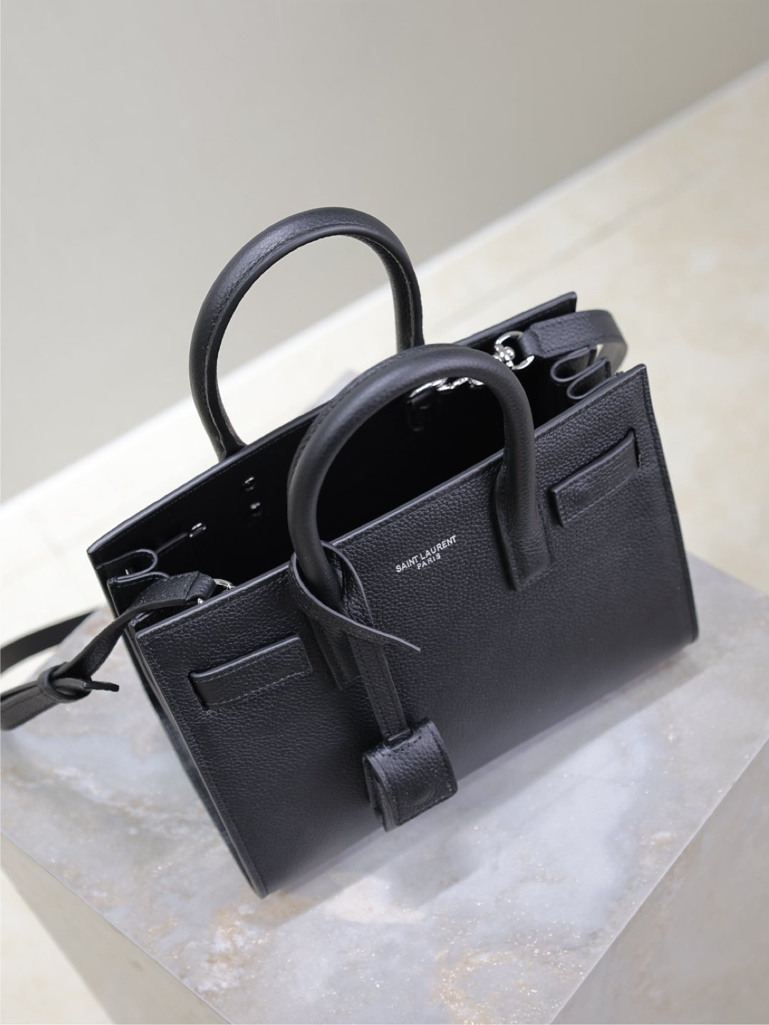 Y51 Sac De Jour Bag