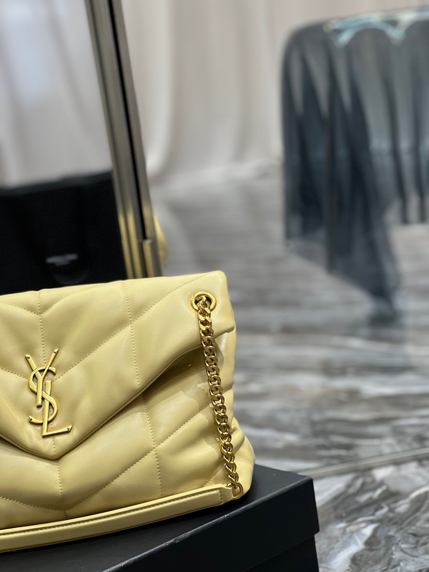 Y51 Loulou Bag