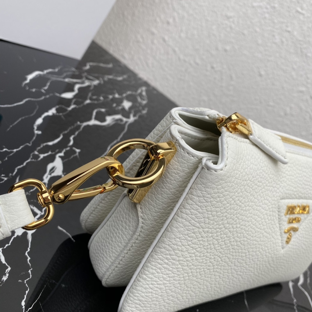Pra*a Leather Shoulder Bag