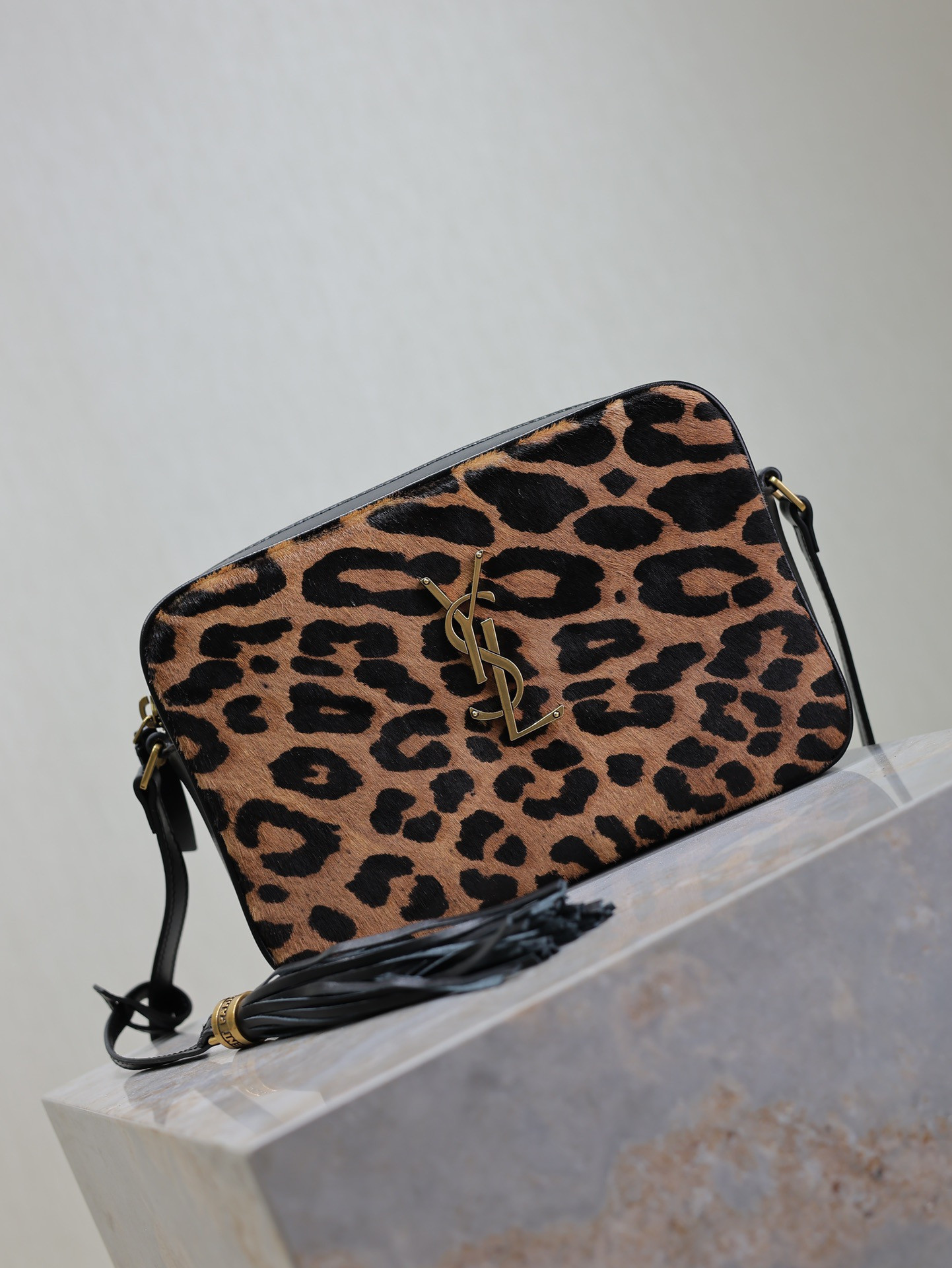 Y51 Lou Camera Bag