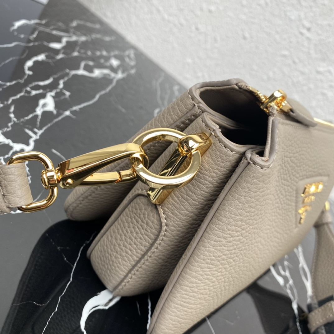 Pra*a Leather Shoulder Bag