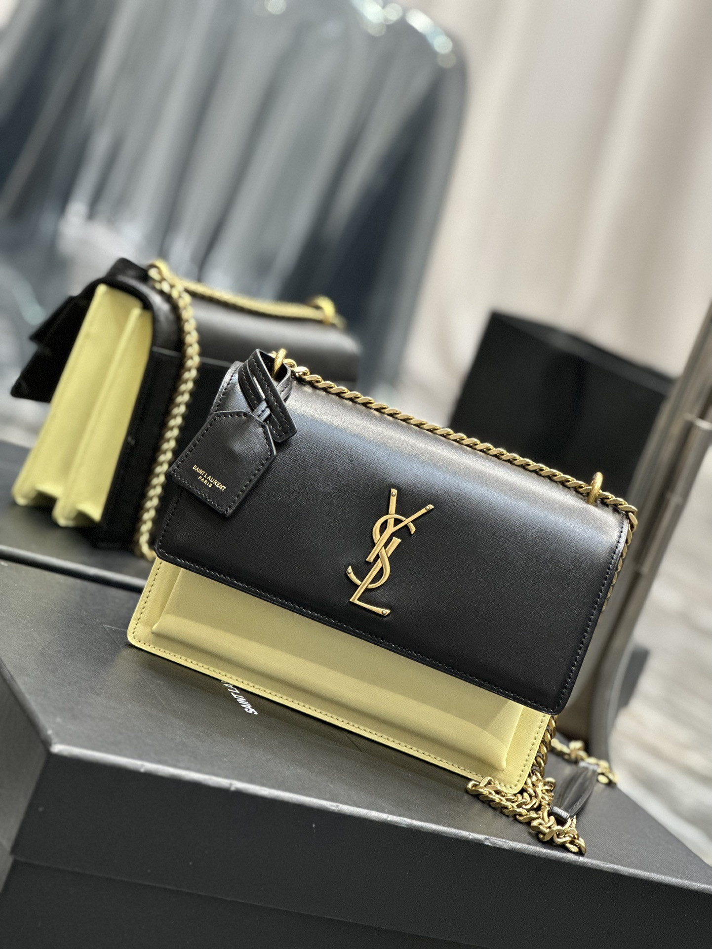 Y51 Sunset Bag