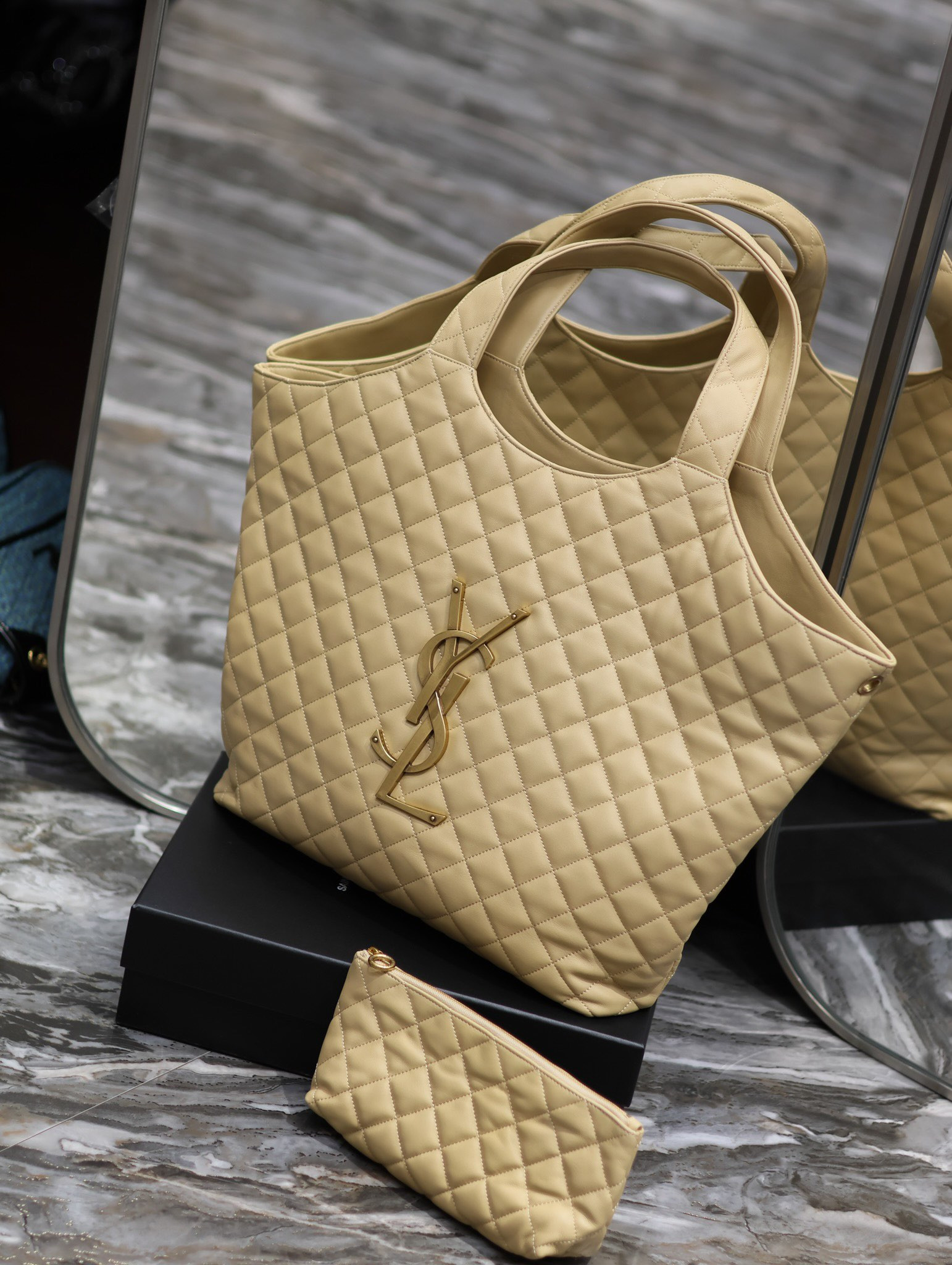 Y51 ICARE TOTE