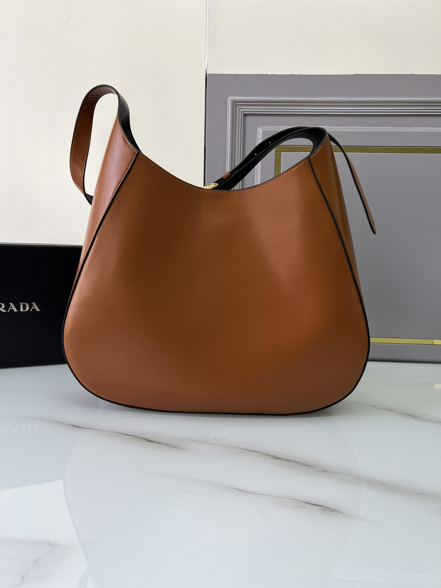 Pra*a Cleo Bag