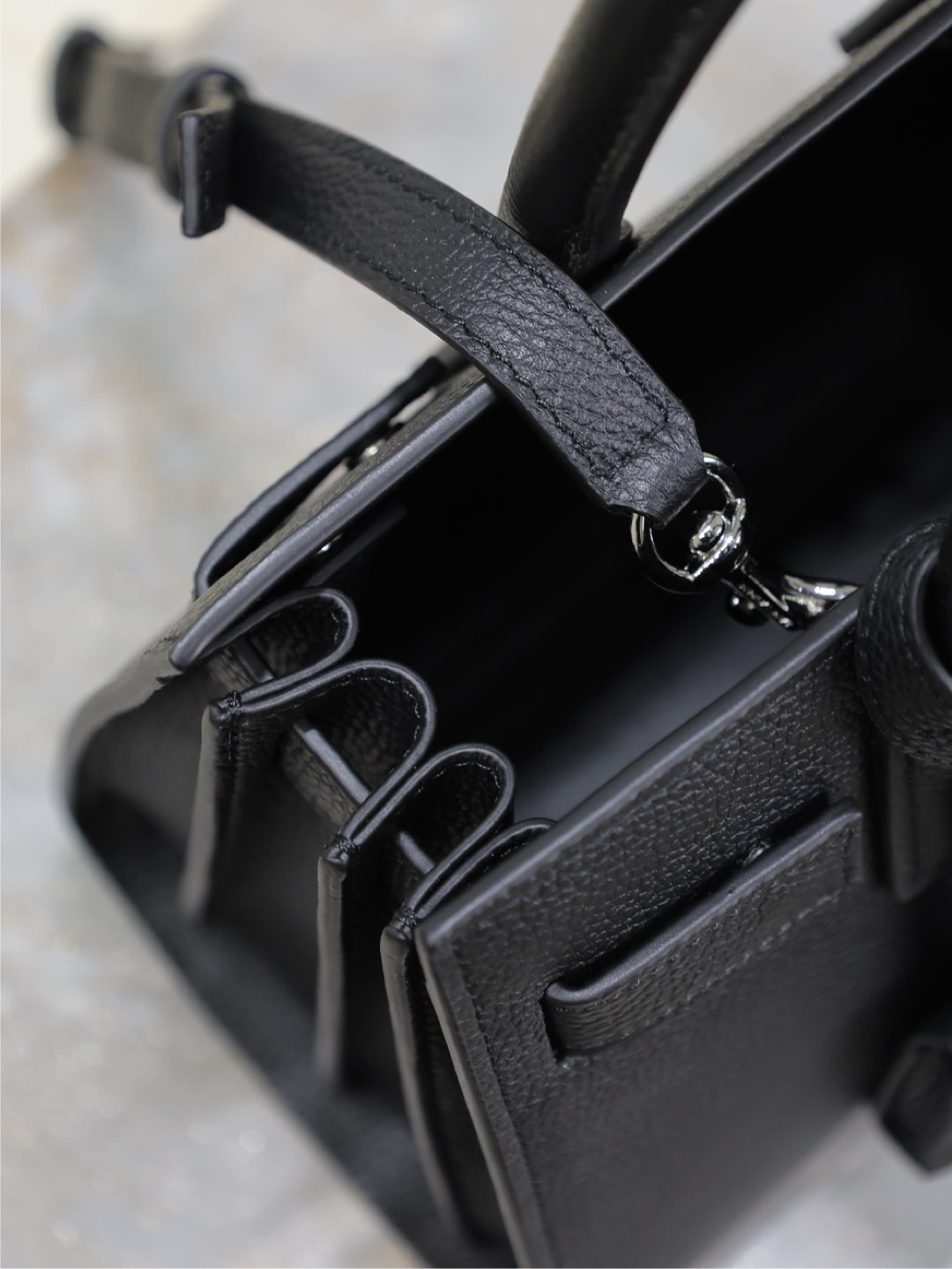 Y51 Sac De Jour Bag