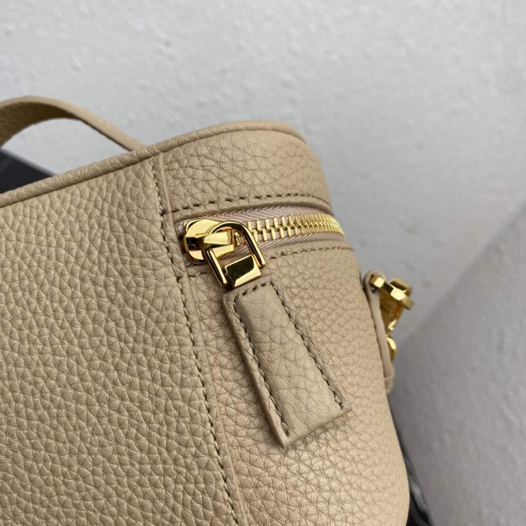 Pra*a Leather Mini-bag Bag