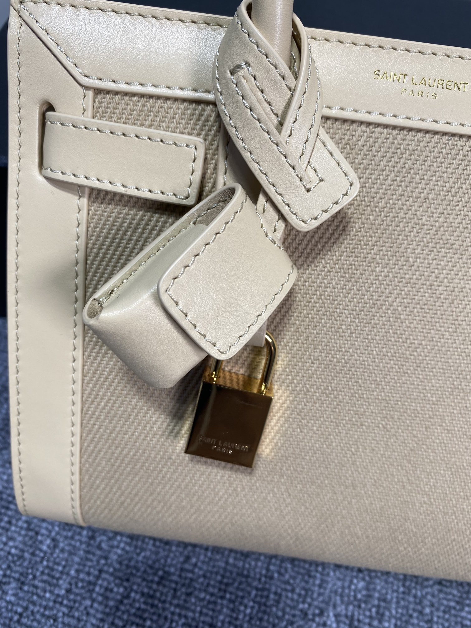 Y51 Sac De Jour Bag