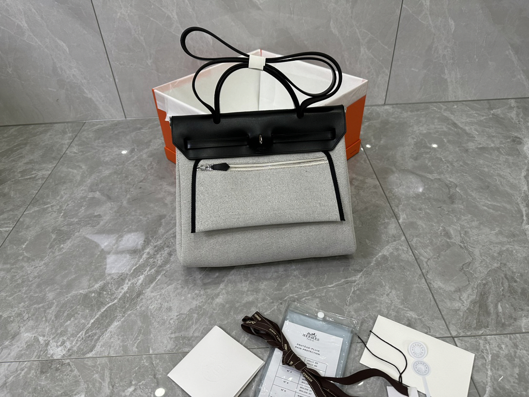 H**me5 limited edition color matching Herbag Size: 31cm