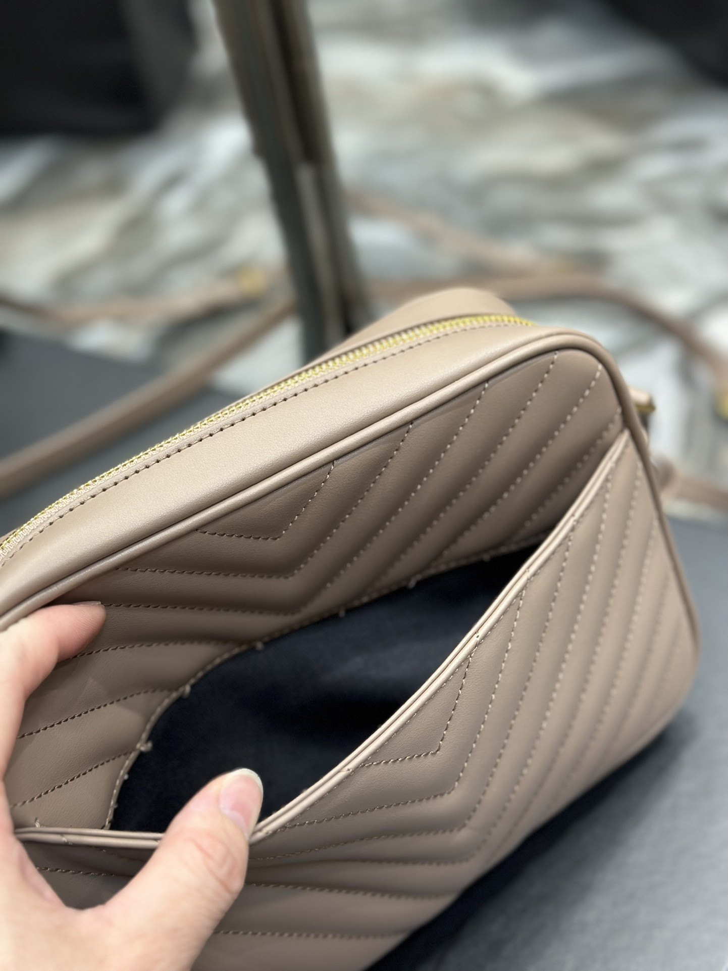 Y51 Lou Camera Bag