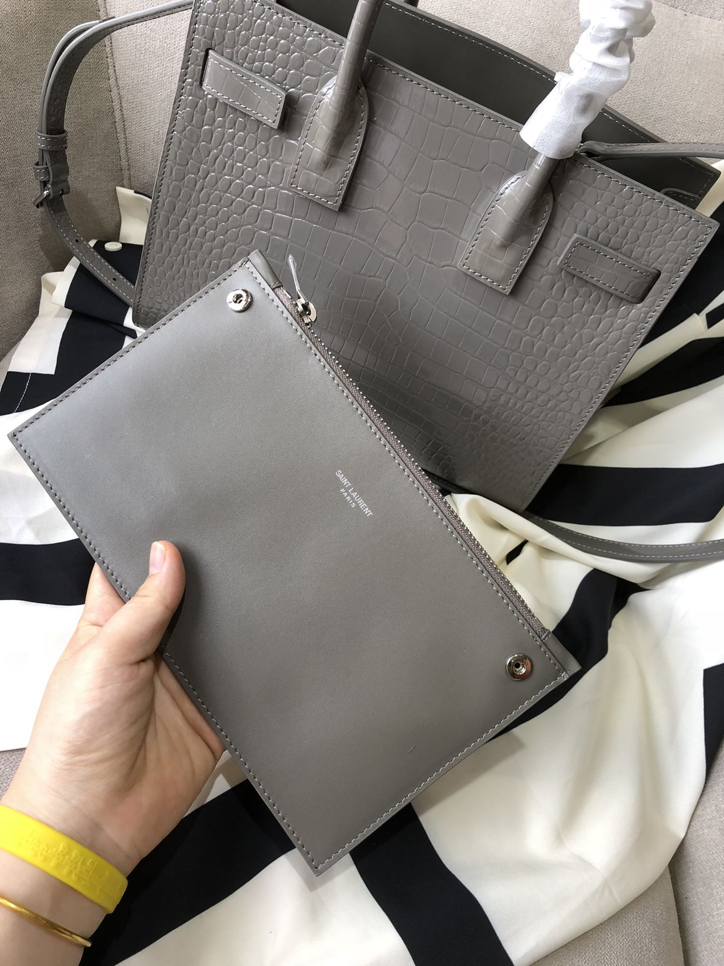 Y51 Sac De Jour Bag