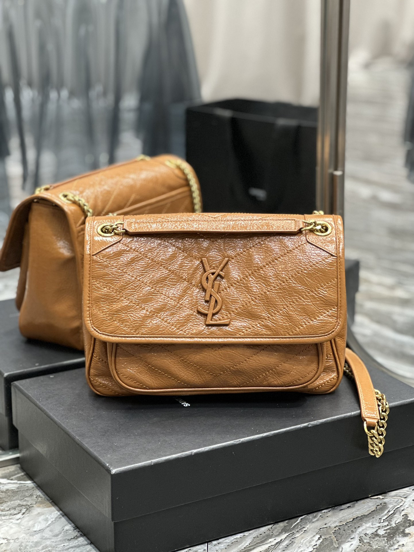 Y51 Niki Medium Bag