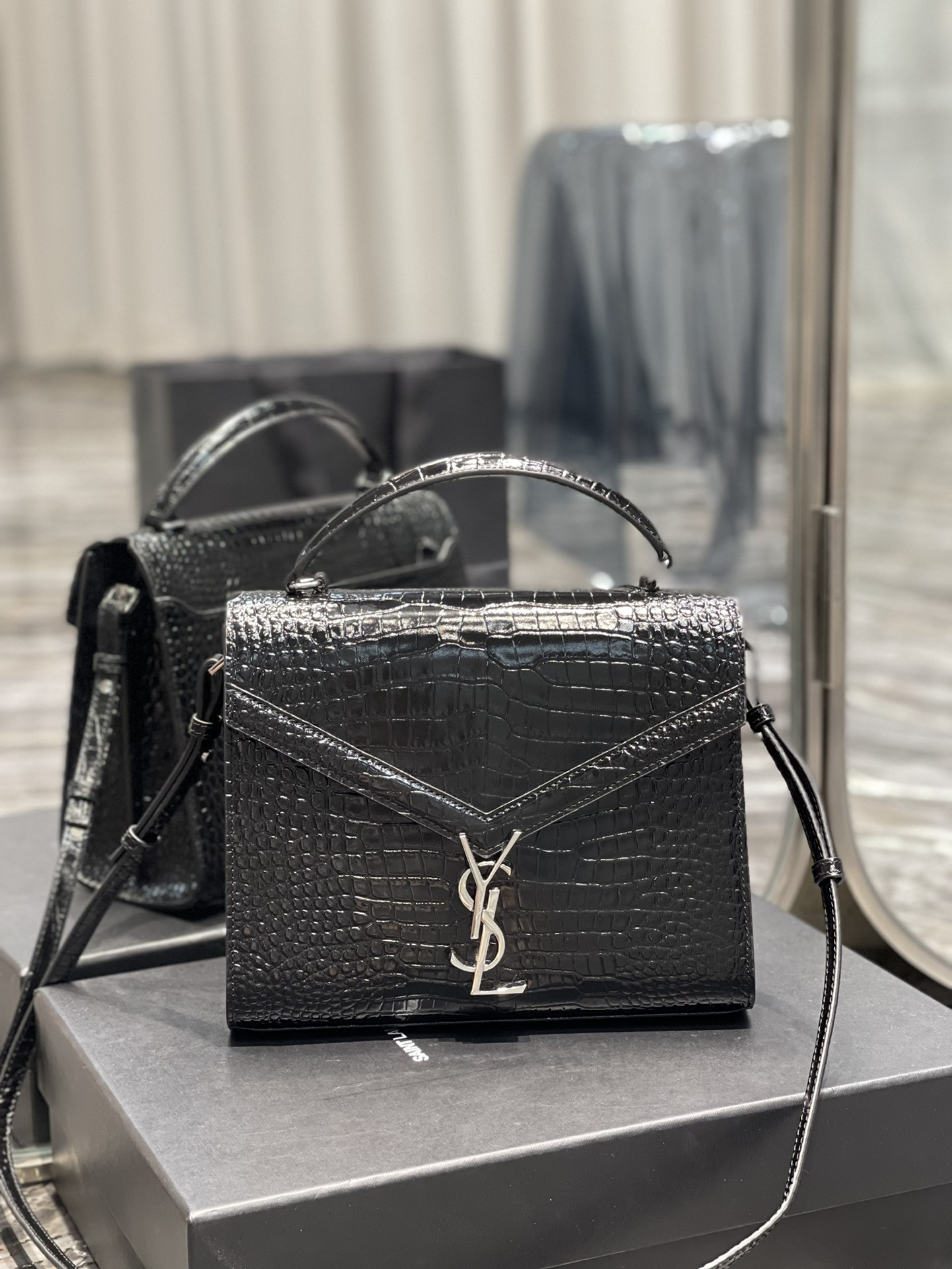 Y51 Cassandra Bag