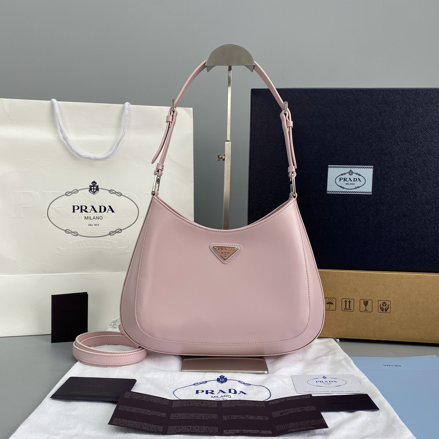 Pra*a Cleo Bag