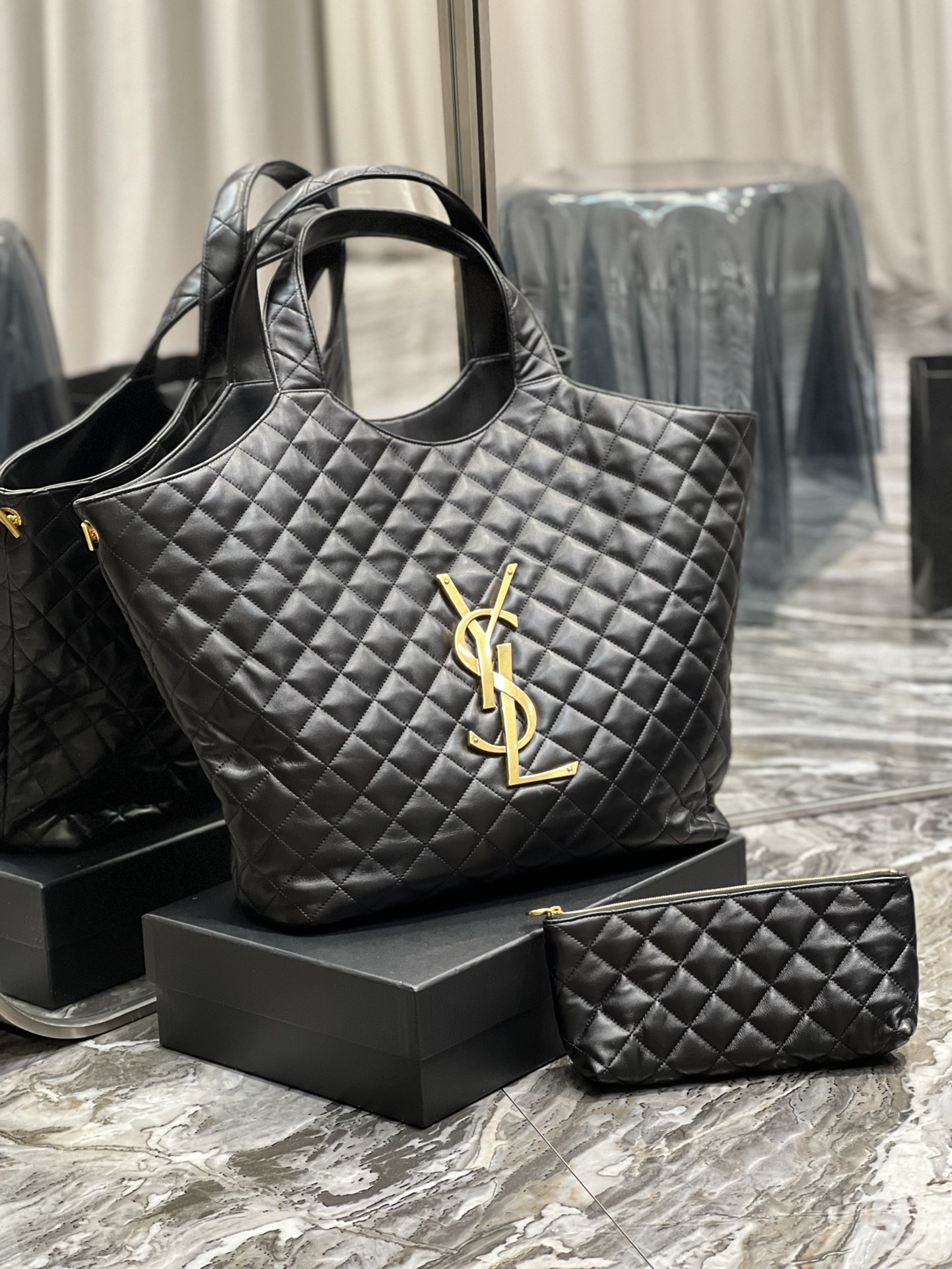 Y51 ICARE TOTE