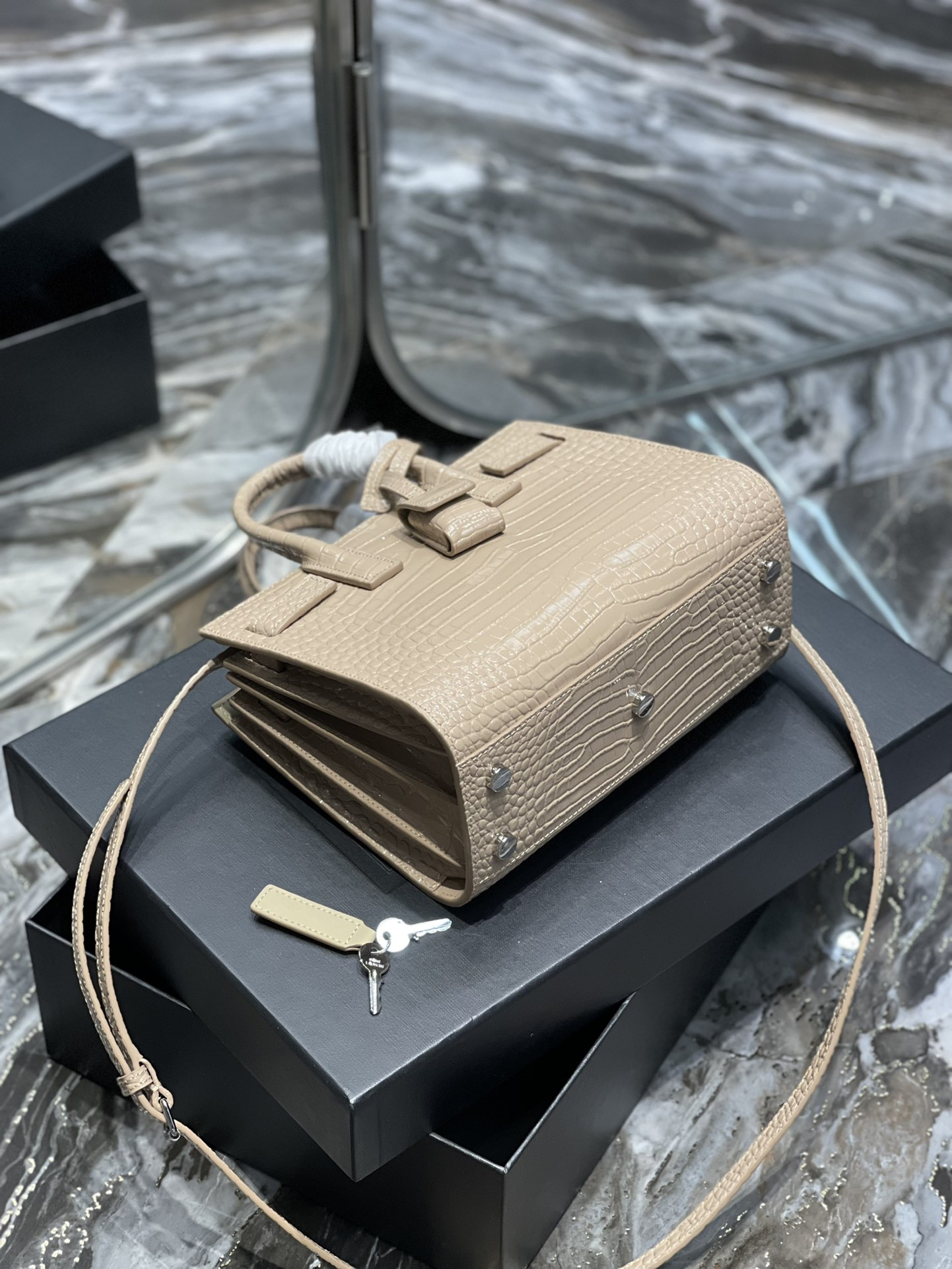 Y51 Sac De Jour Bag