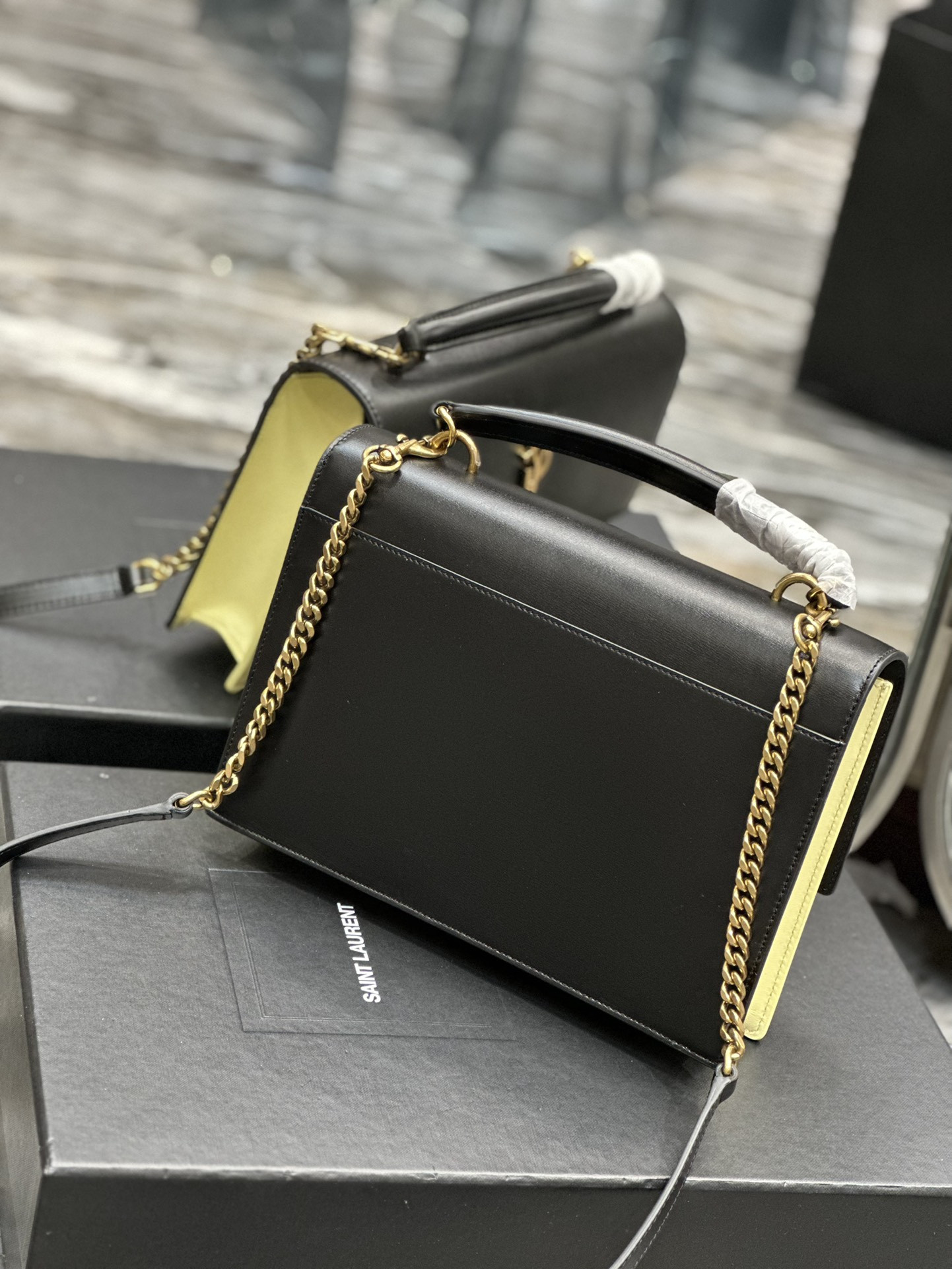 Y51 Sunset Medium Top Handle In Smooth Leather