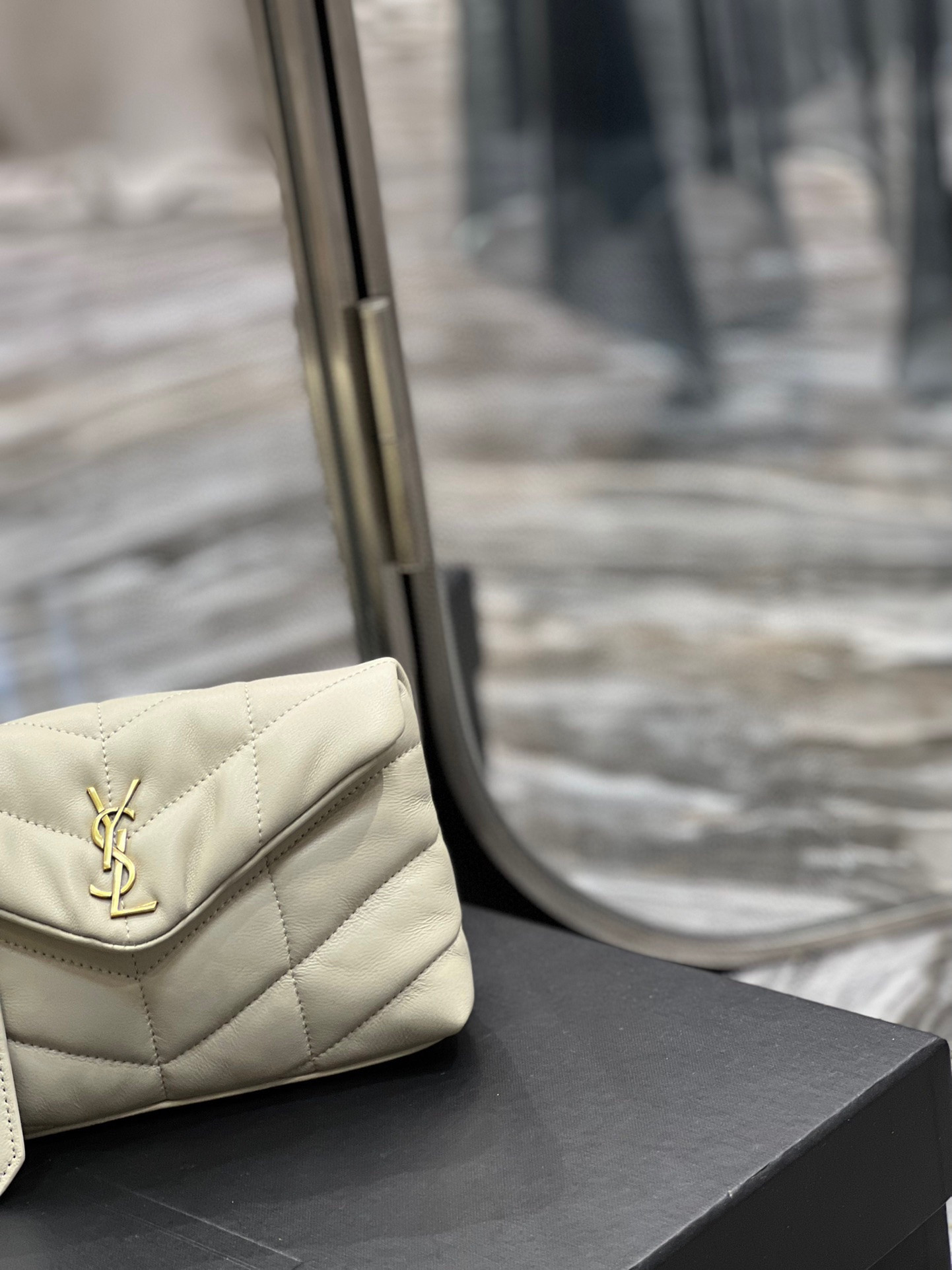 Y51 Loulou Bag