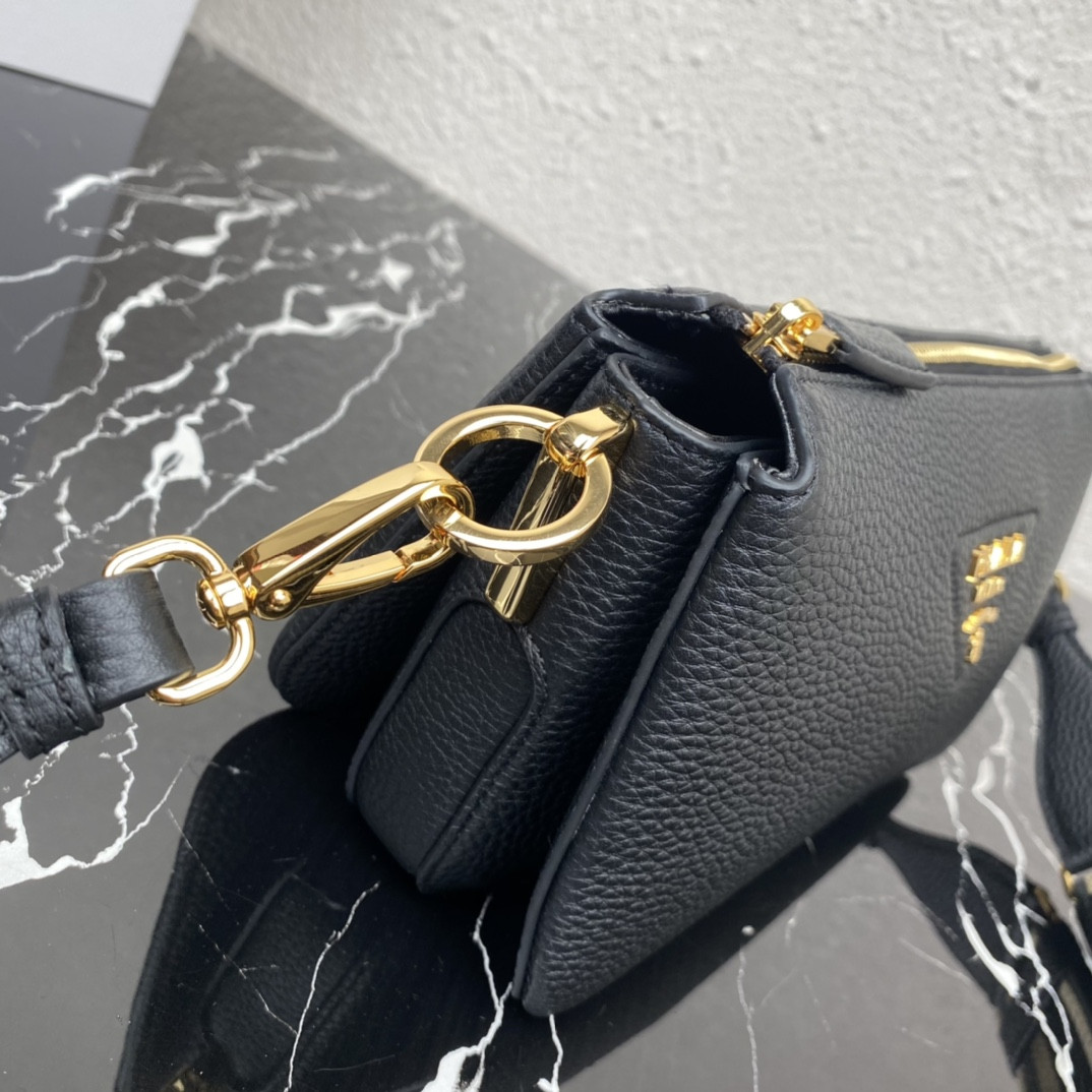 Pra*a Leather Shoulder Bag