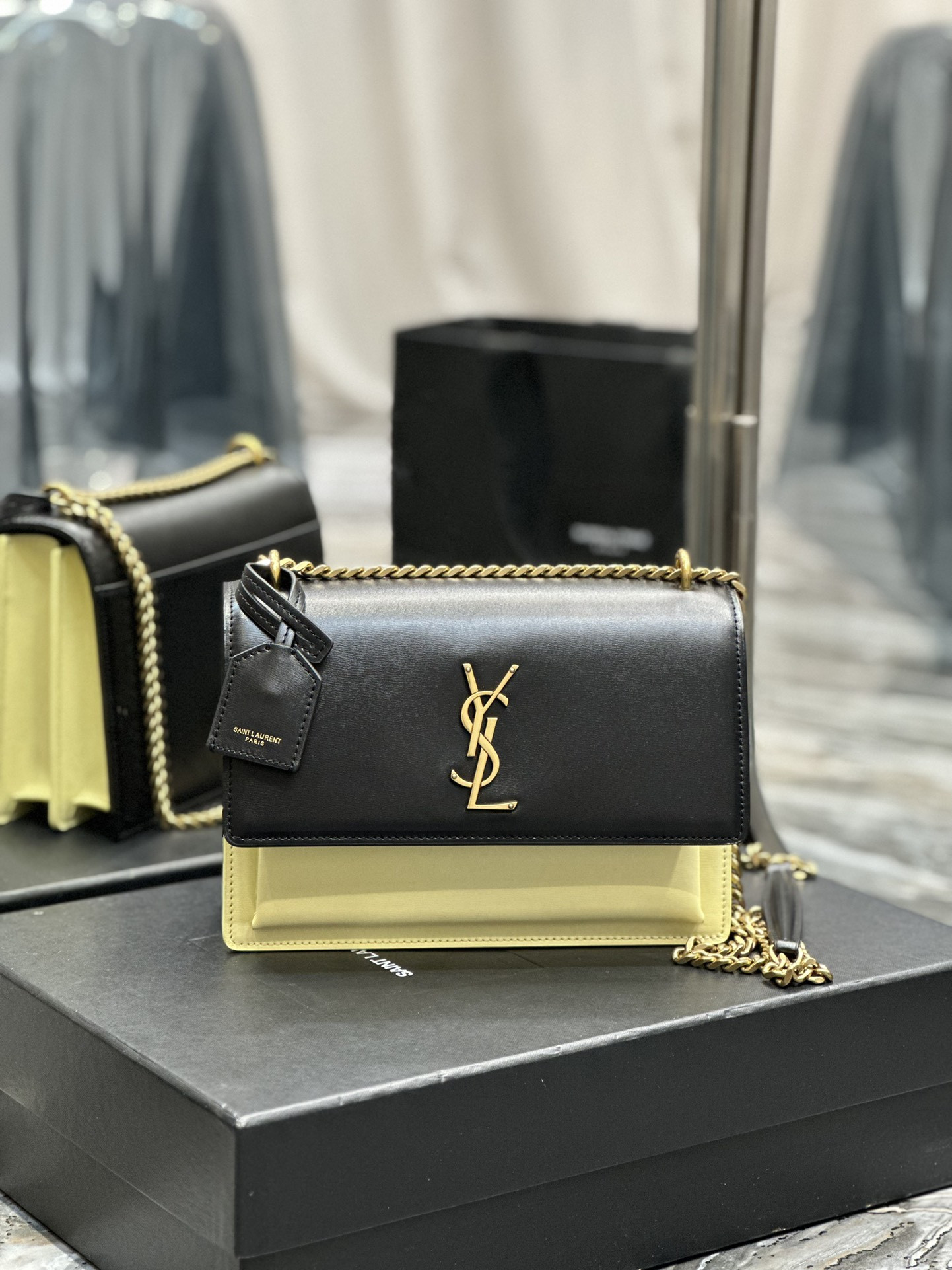 Y51 Sunset Bag