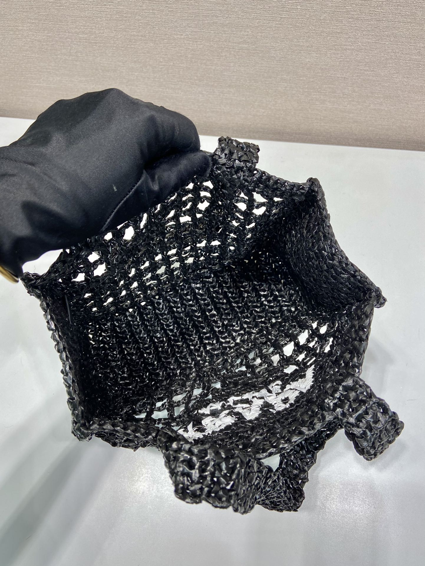 Pra*a Crochet Tote Bag