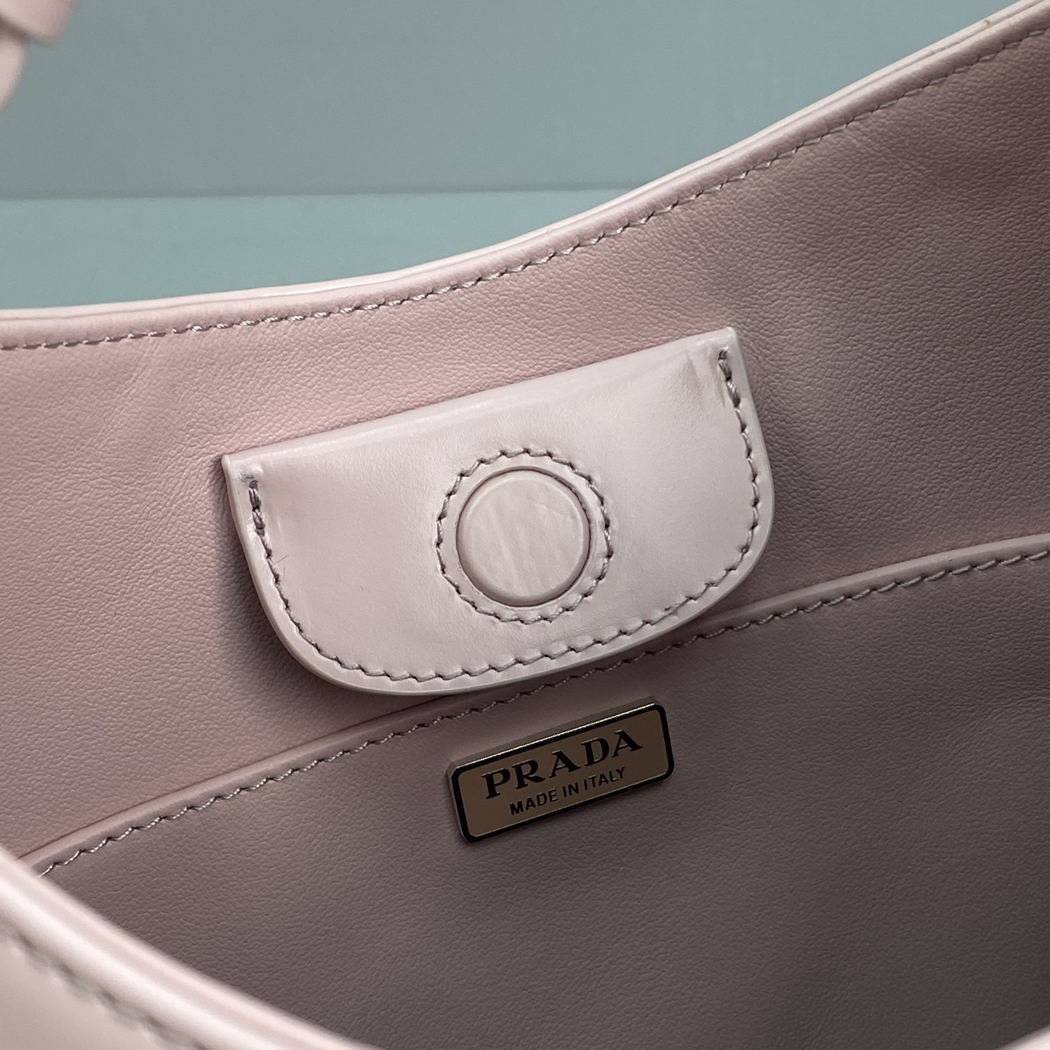 Pra*a Cleo Bag