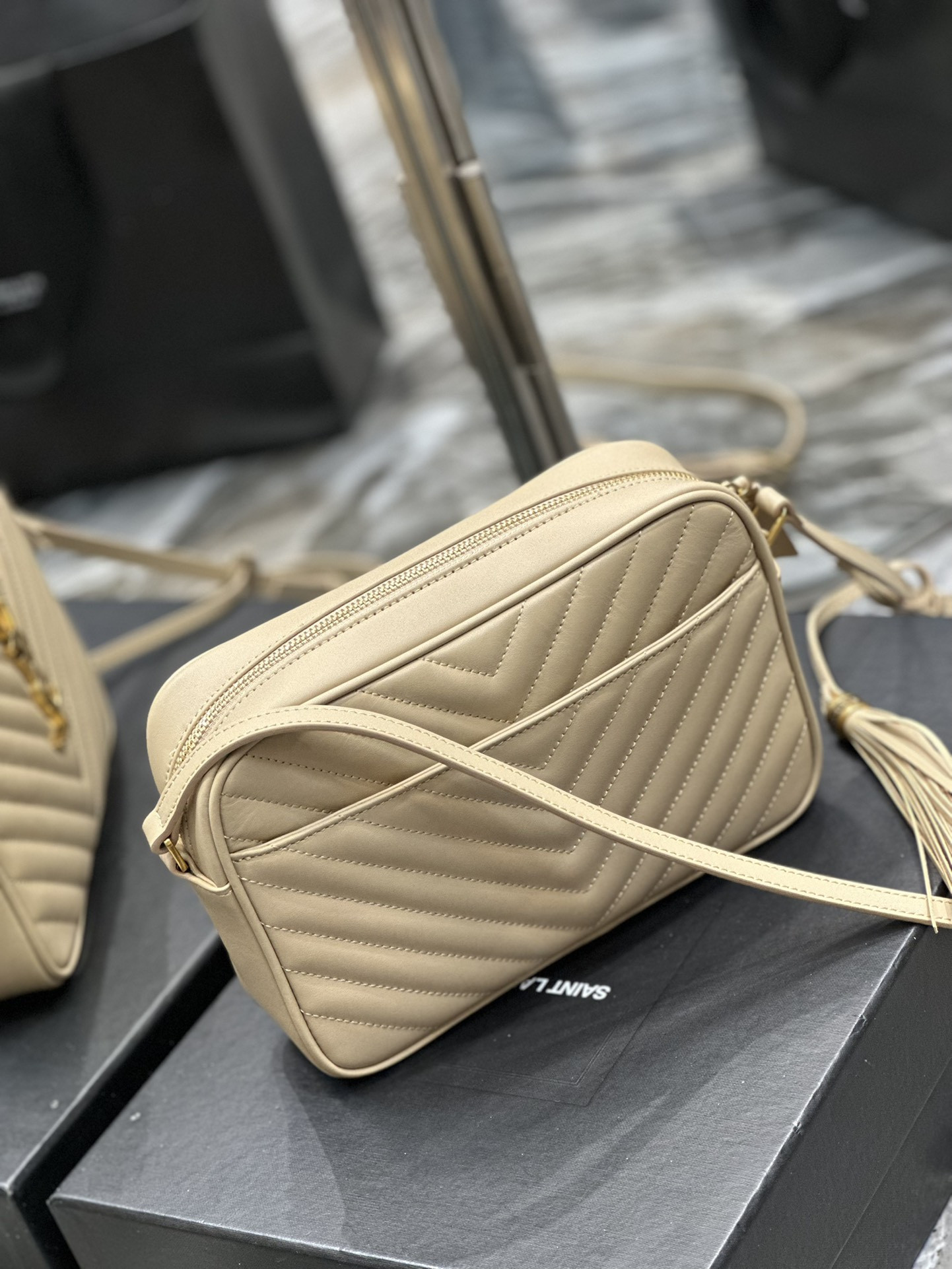 Y51 Lou Camera Bag